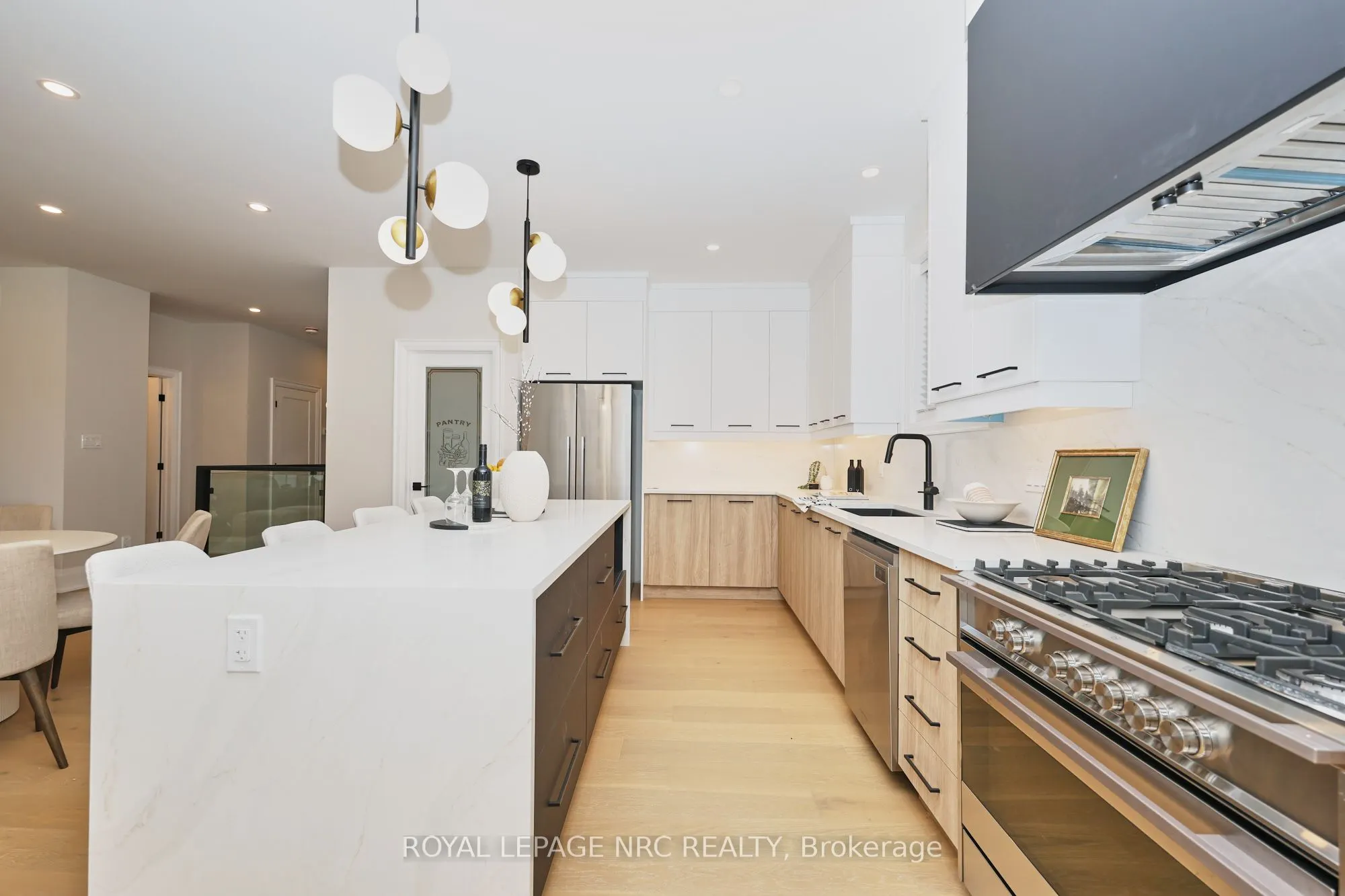 12 Accursi Crescent