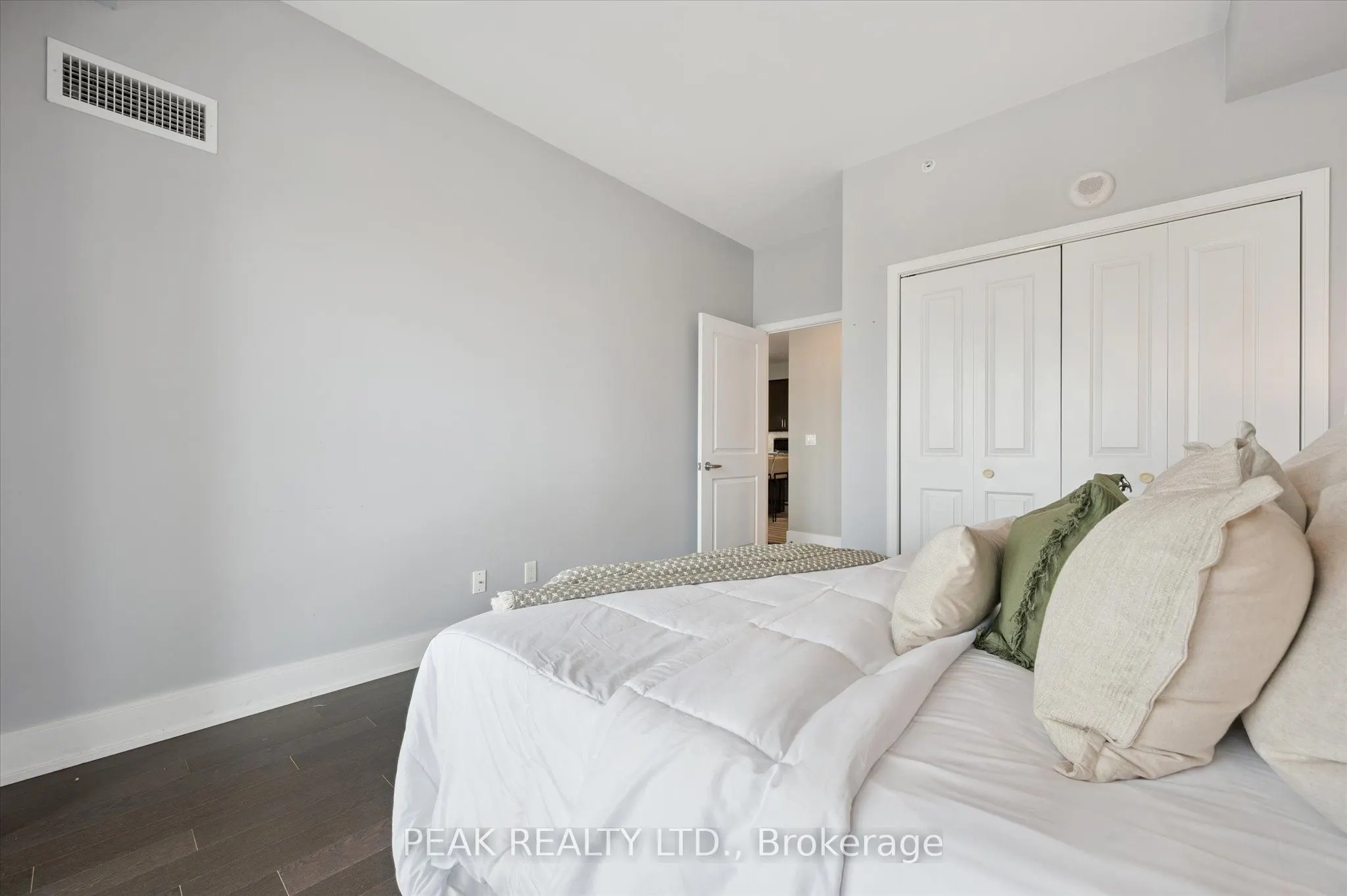 144 Park Street, #1606