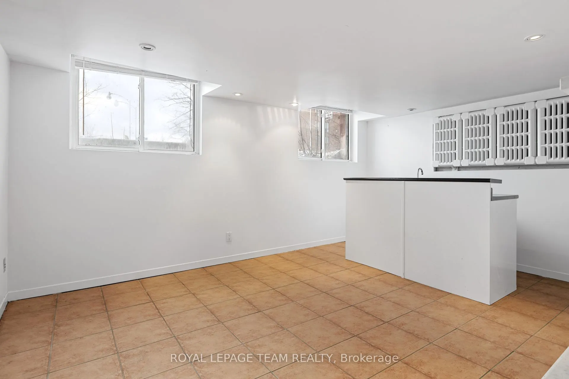 334 Queen Elizabeth Drive