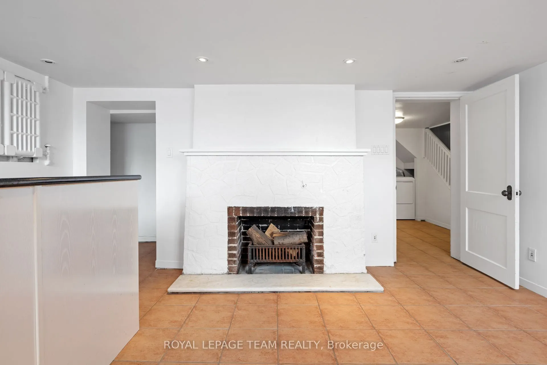 334 Queen Elizabeth Drive