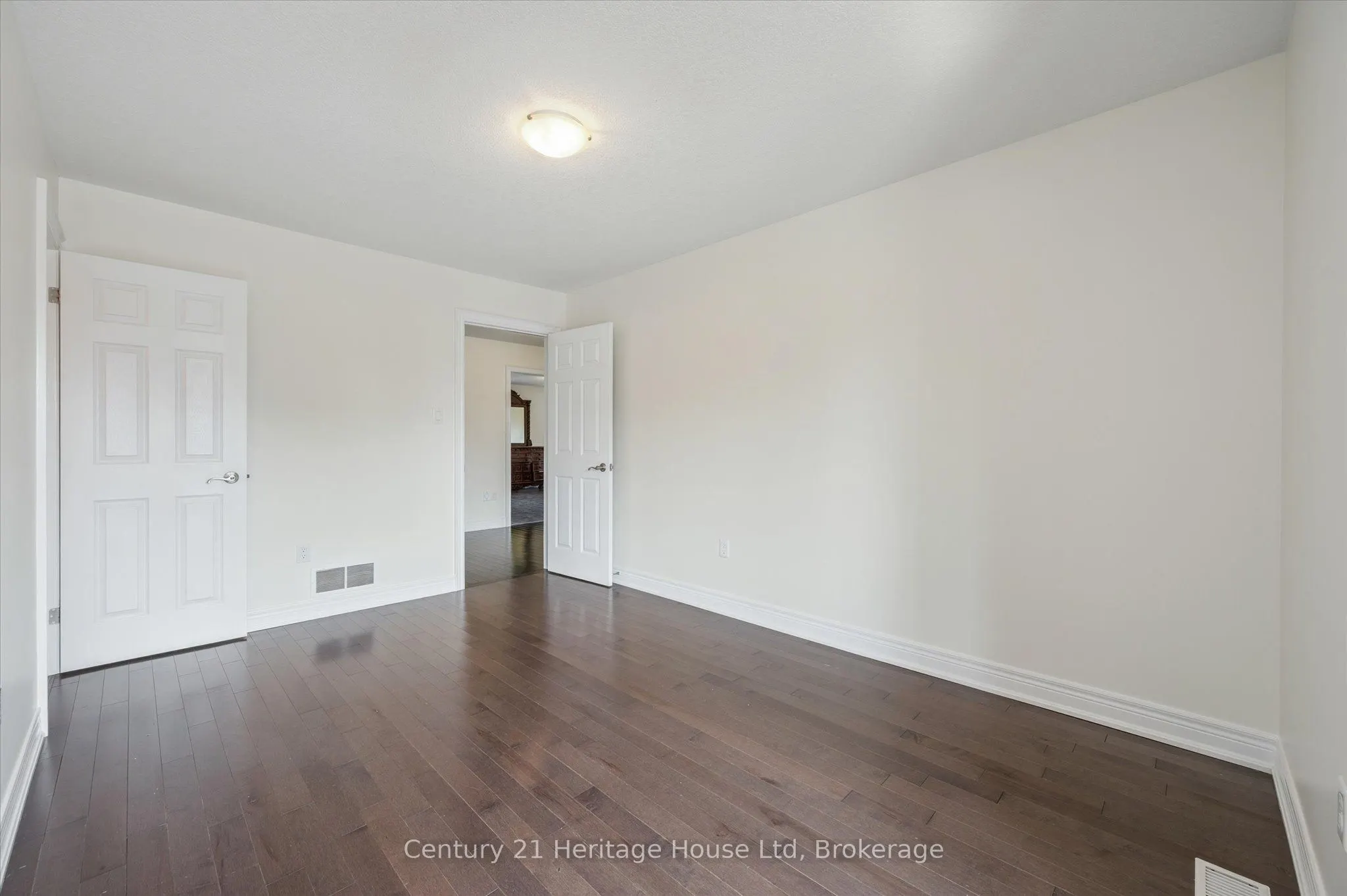76 Zaduk Place