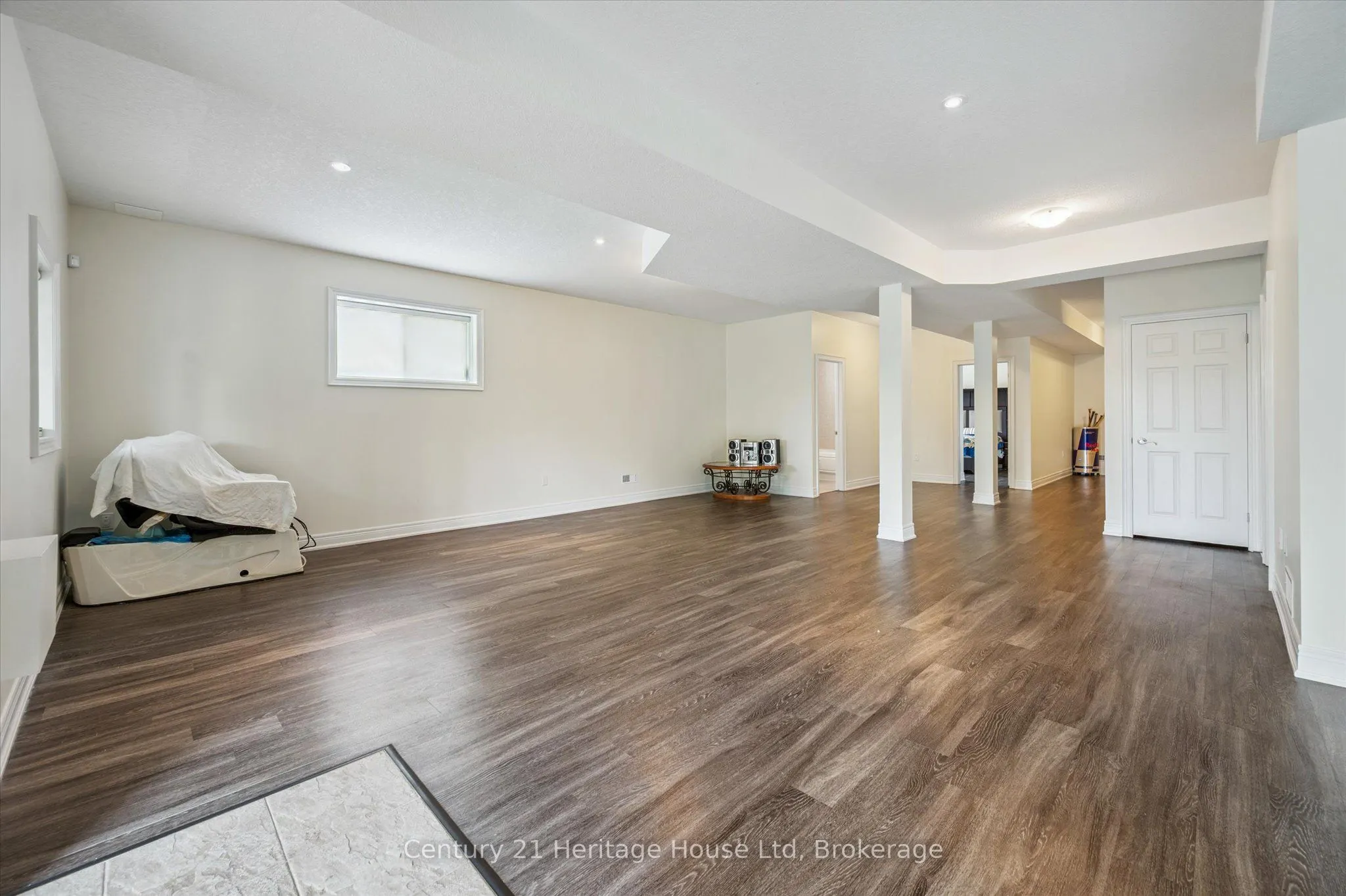 76 Zaduk Place