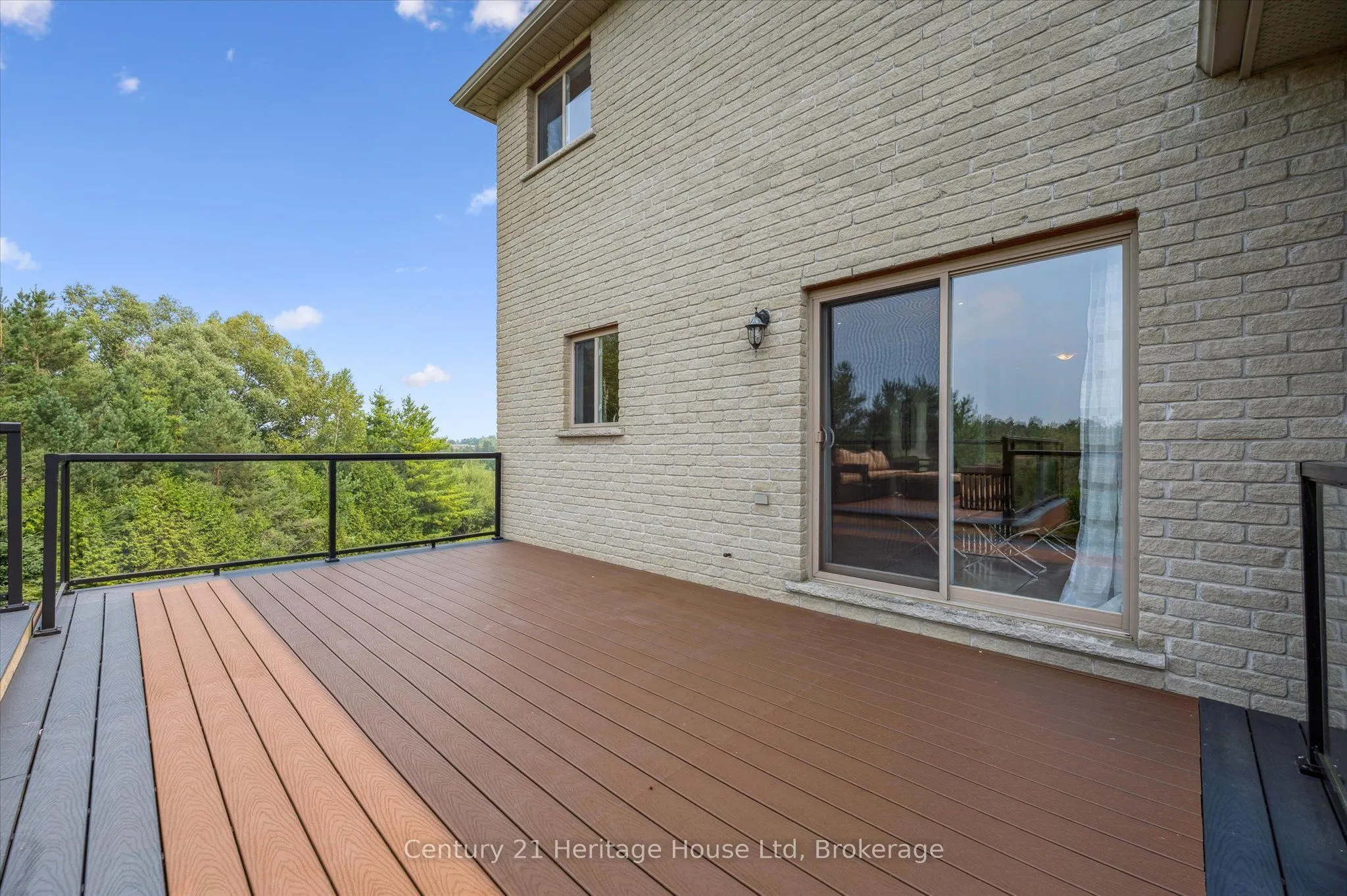 76 Zaduk Place