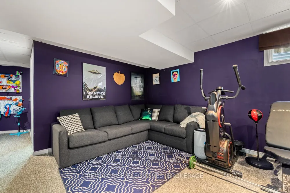 105 McKeown Crescent