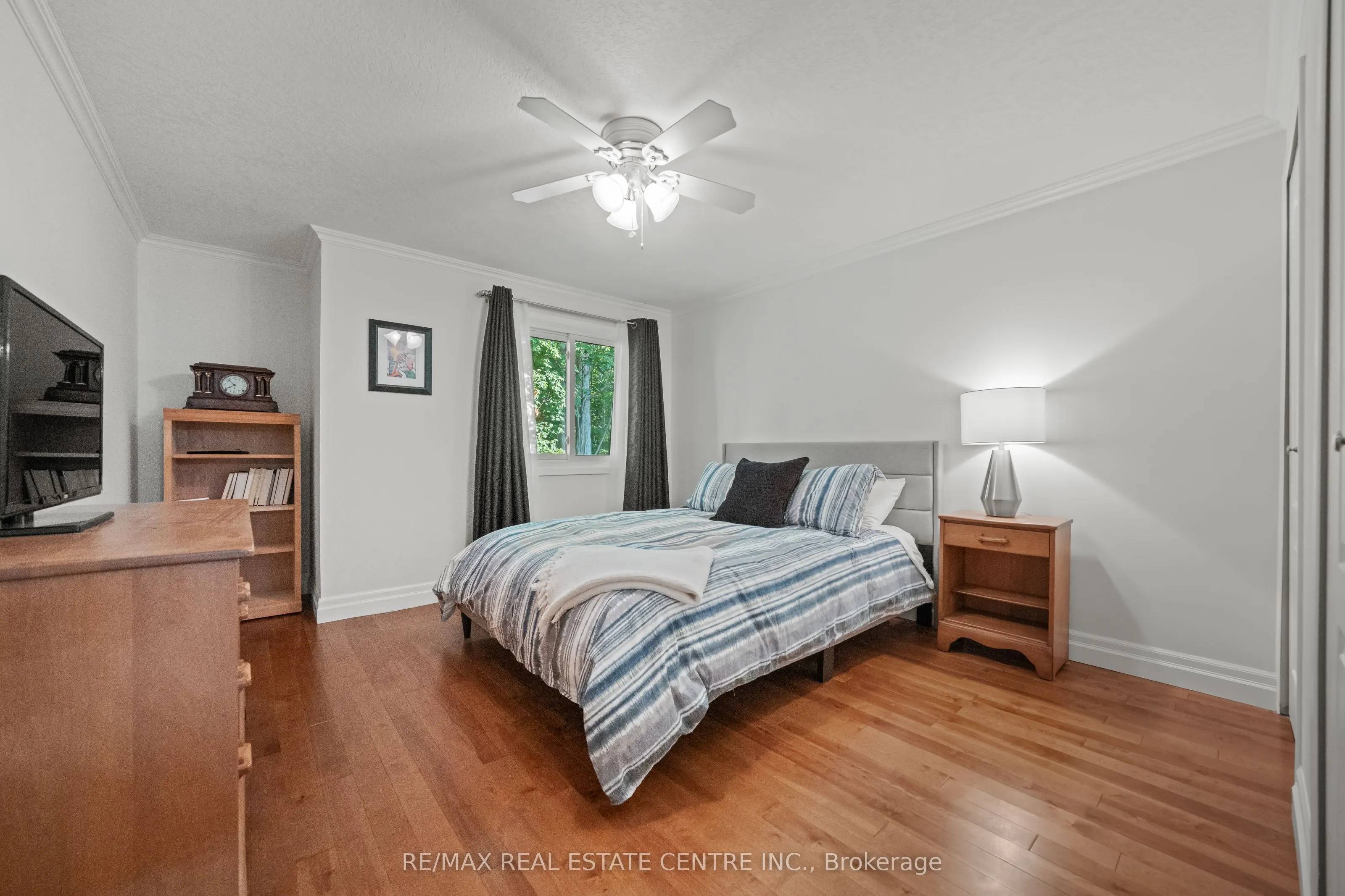 232 Kingswood Drive, #11