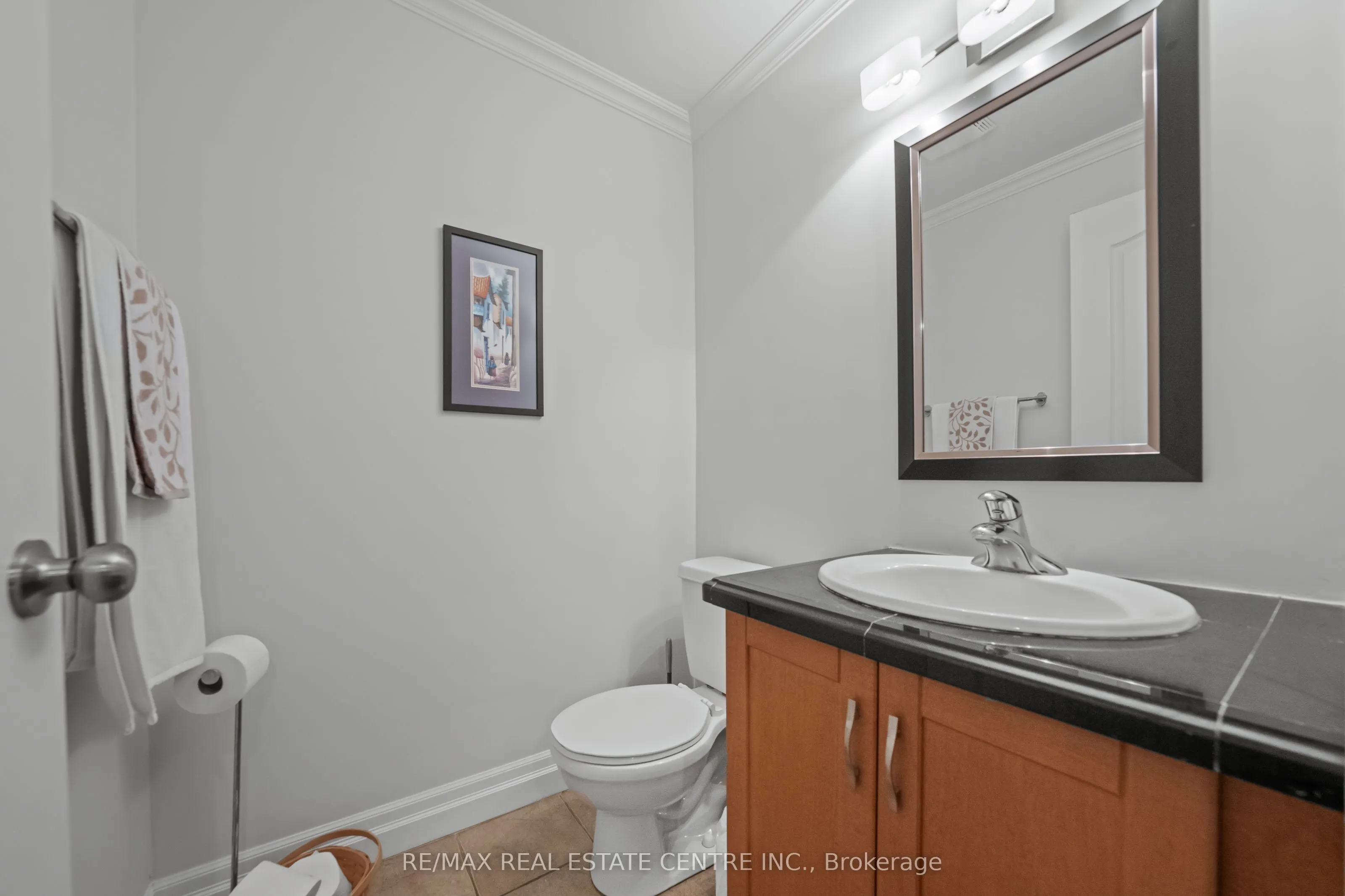 232 Kingswood Drive, #11