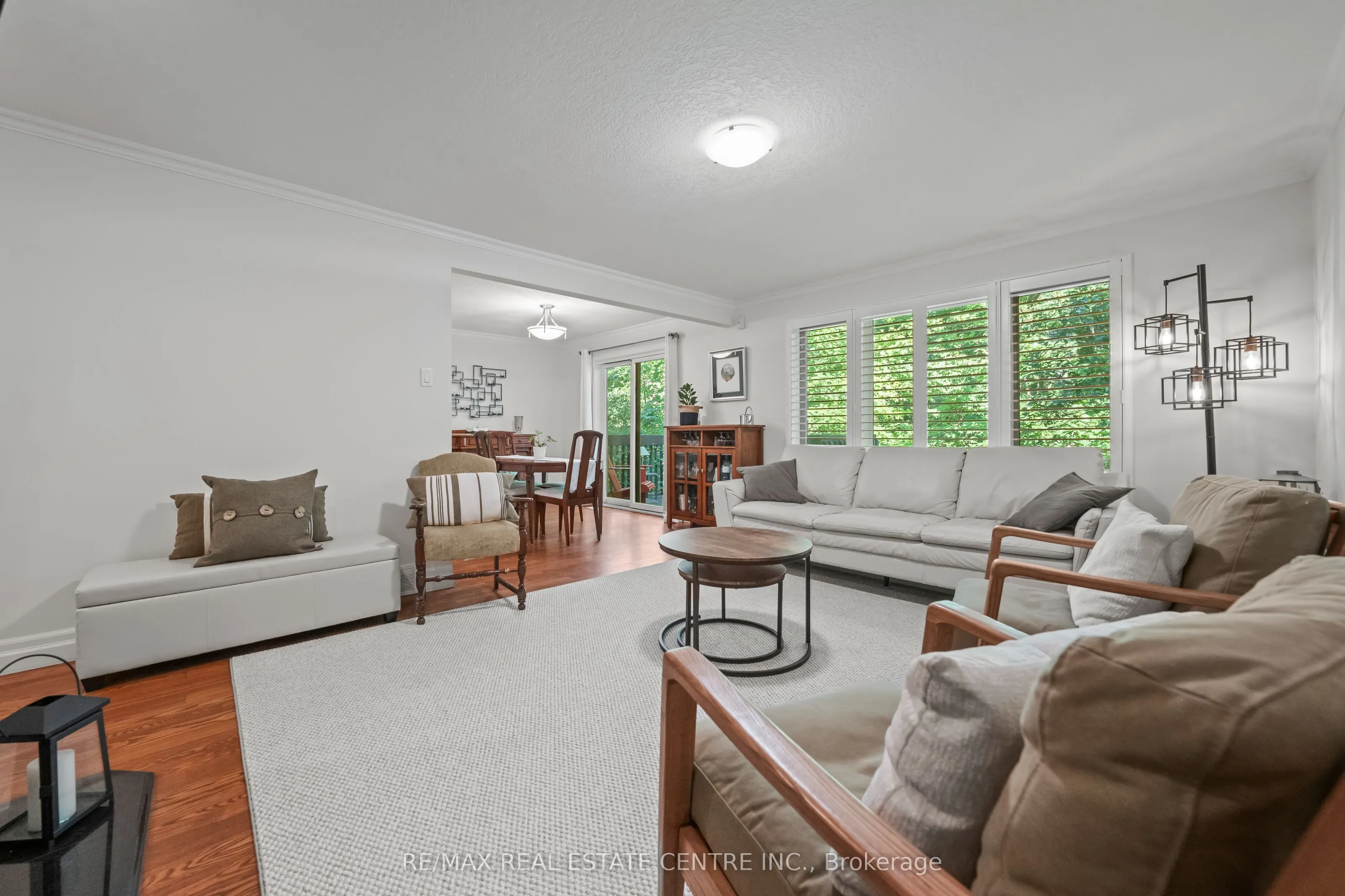 232 Kingswood Drive, #11