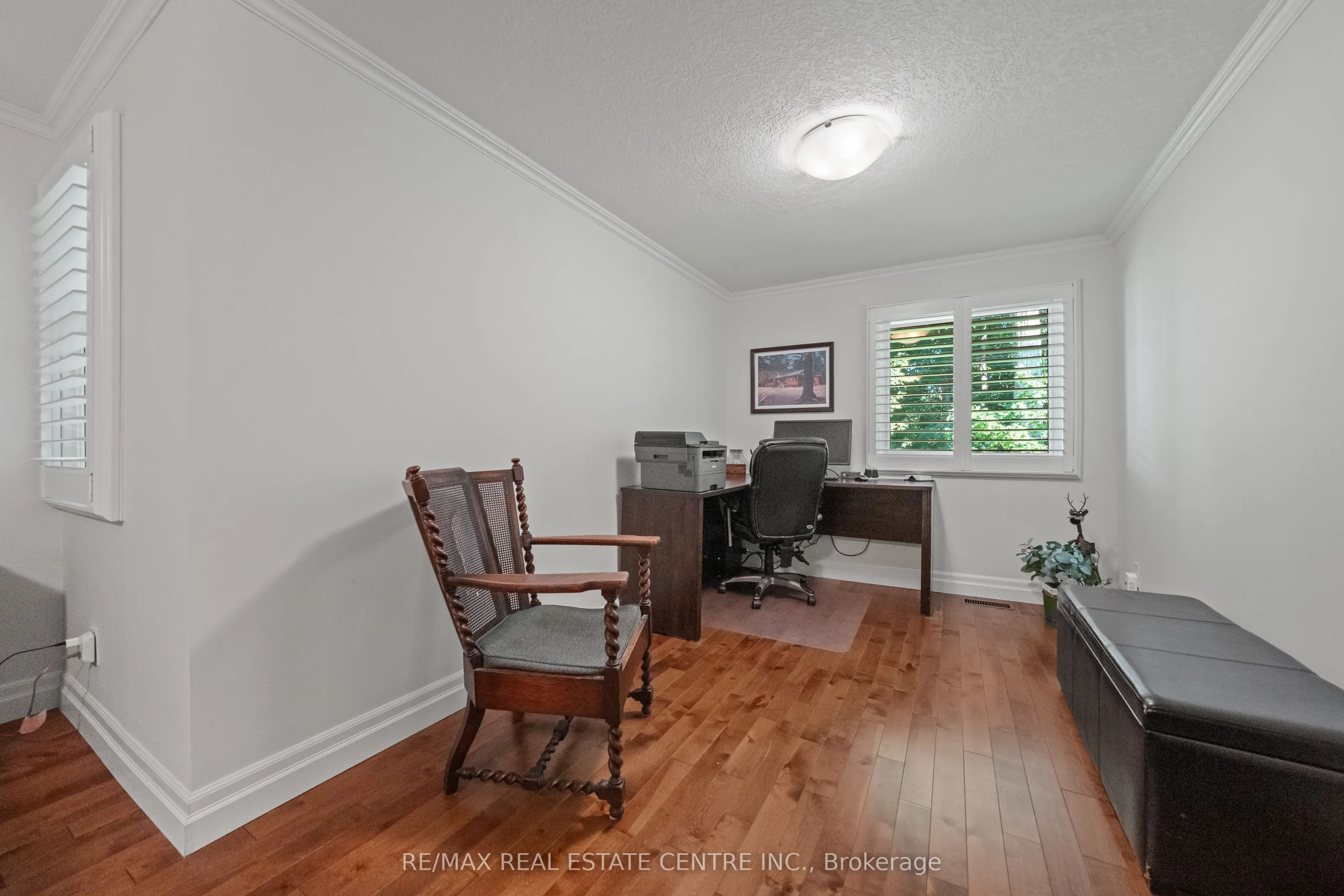 232 Kingswood Drive, #11