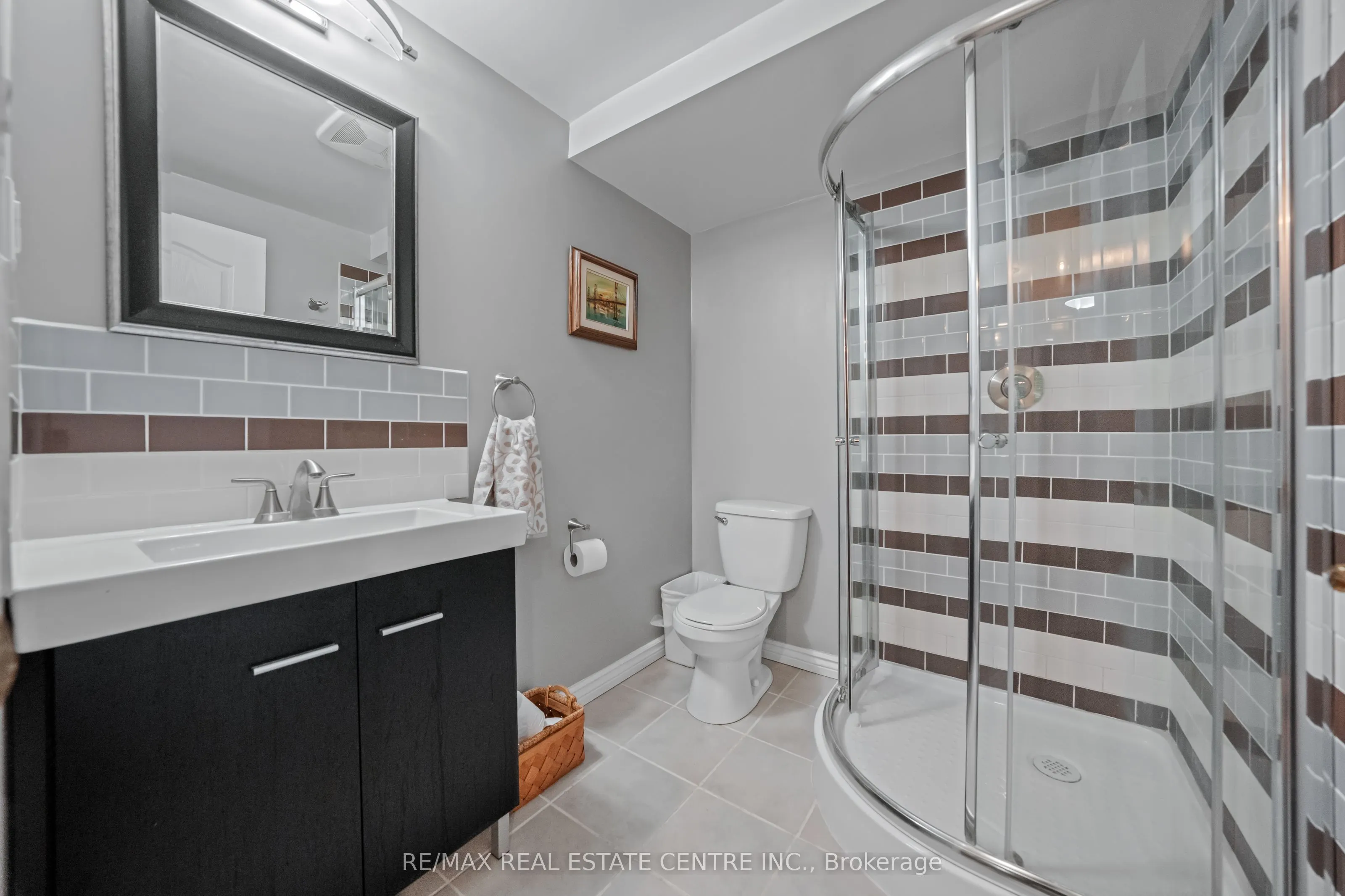 232 Kingswood Drive, #11
