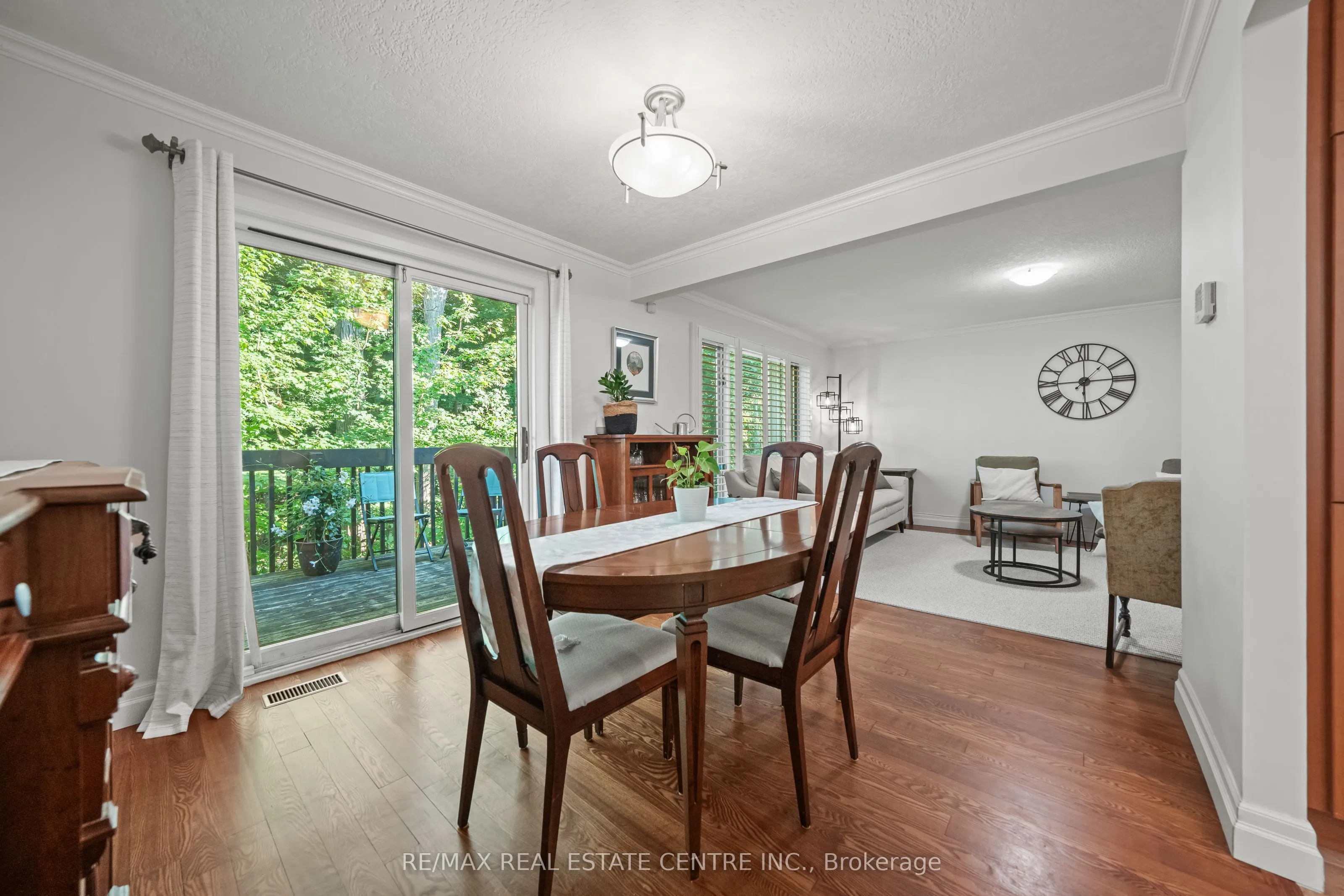 232 Kingswood Drive, #11