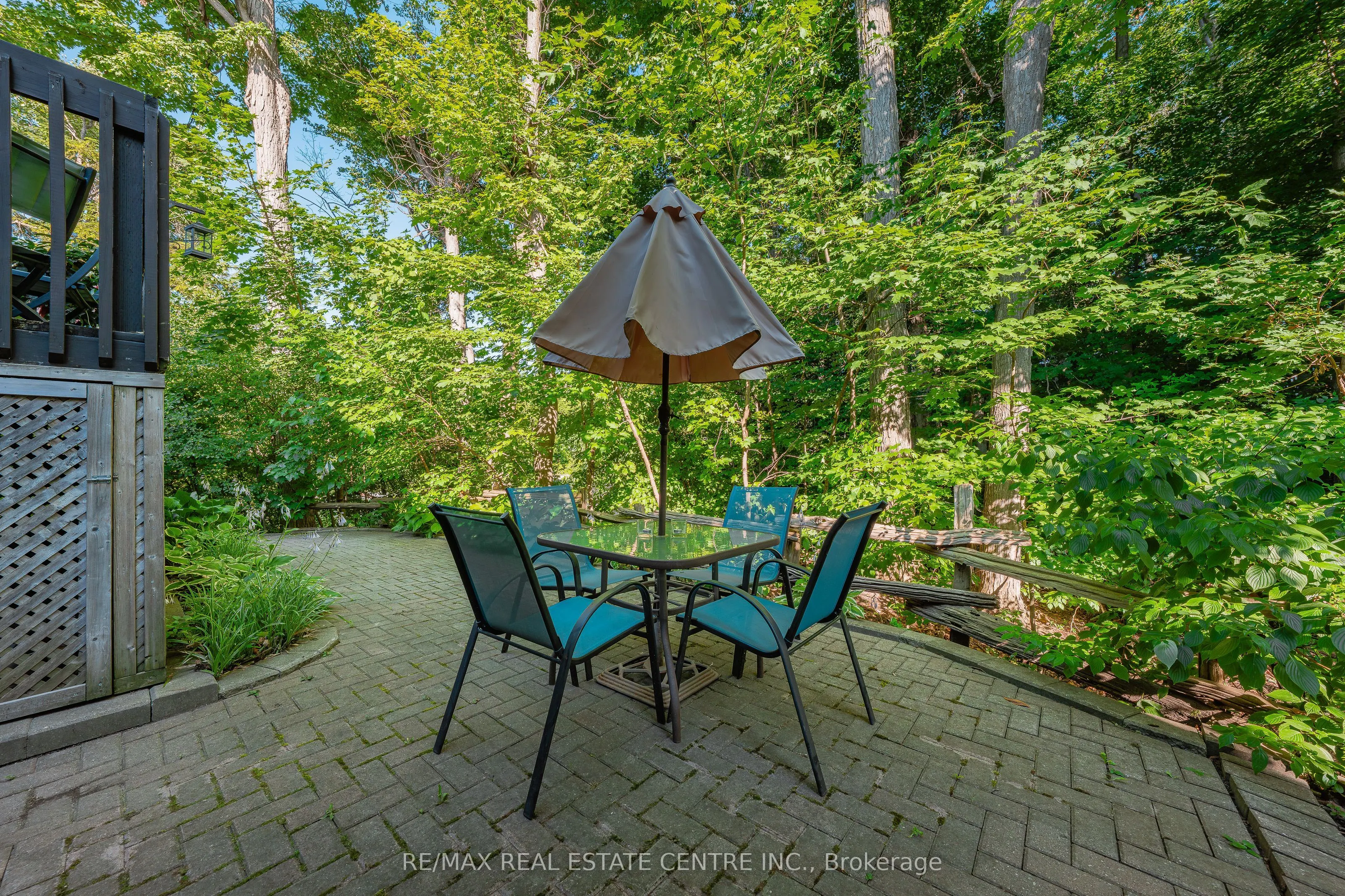 232 Kingswood Drive, #11