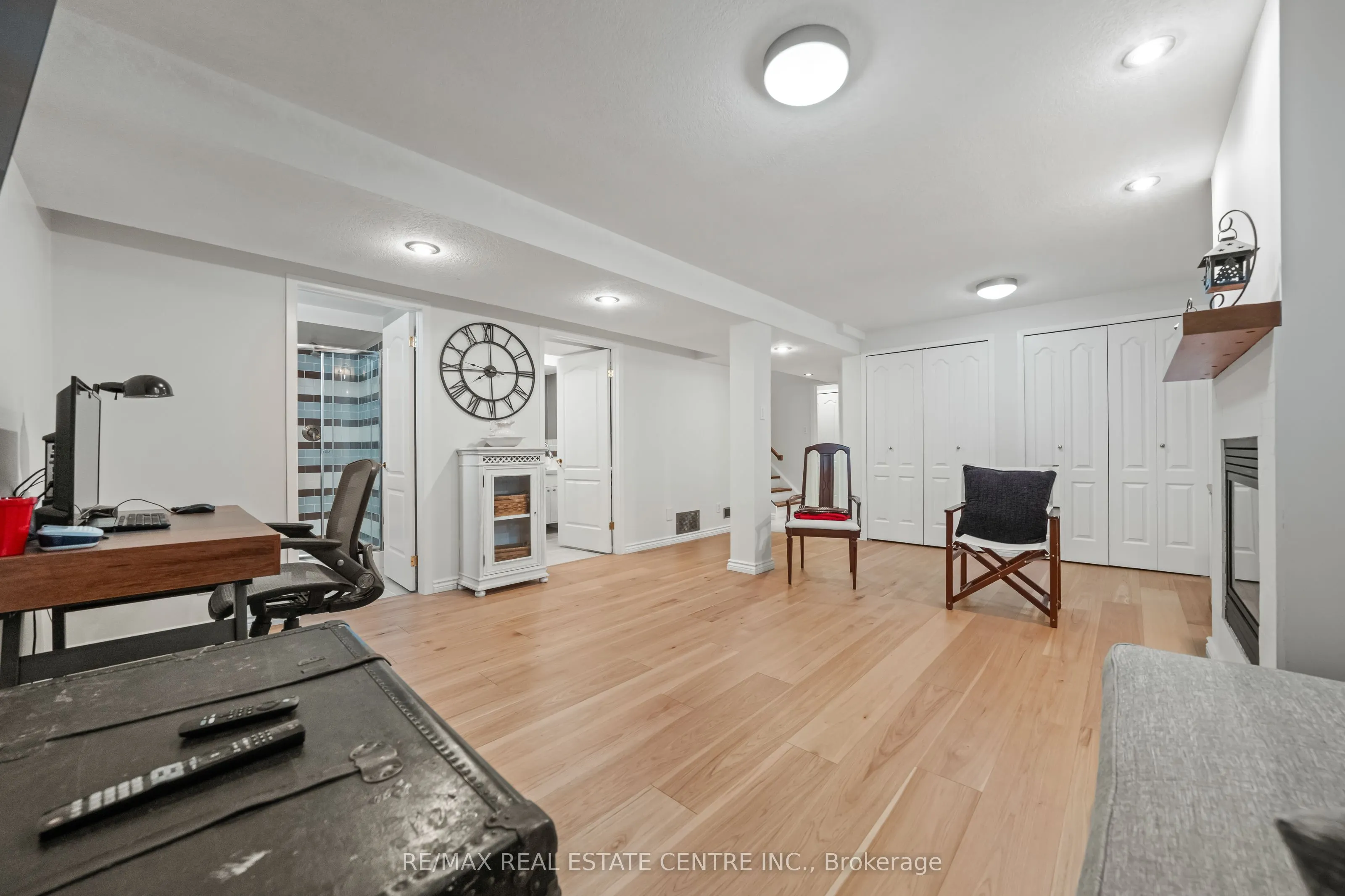 232 Kingswood Drive, #11