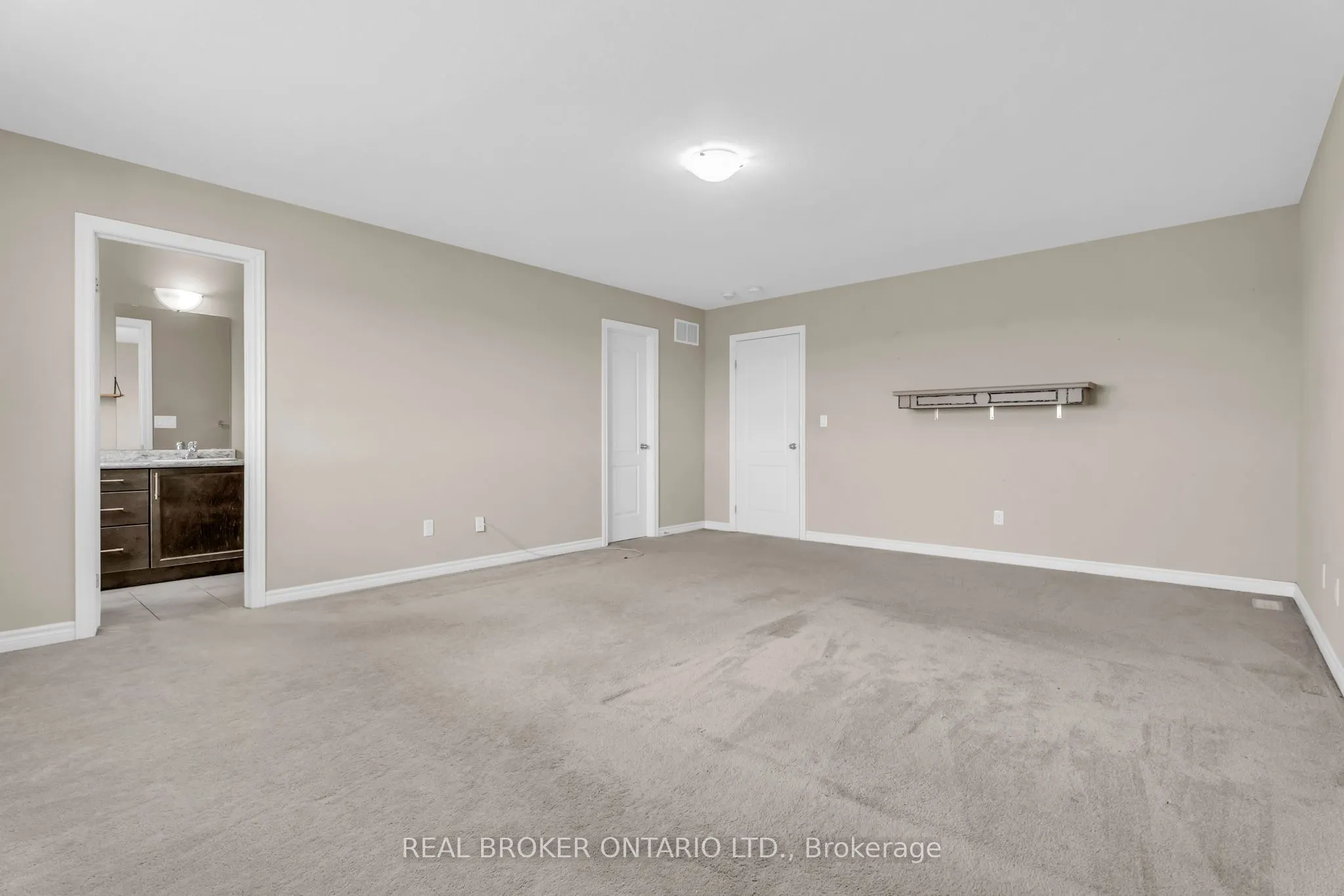 107 Courtney Street
