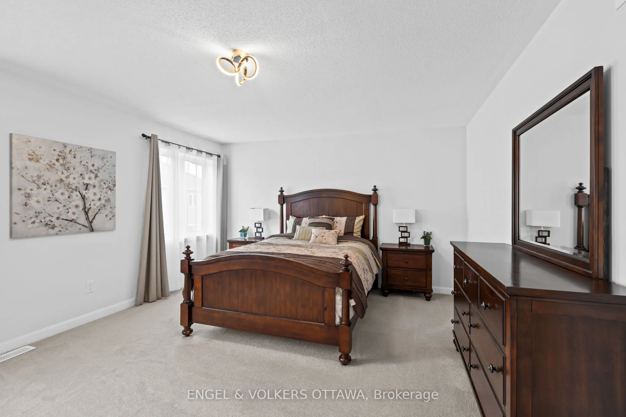 195 Alex Polowin Avenue