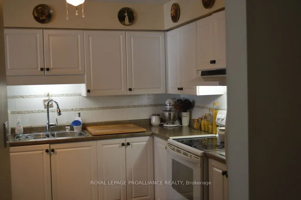 56 Tripp Boulevard, #205