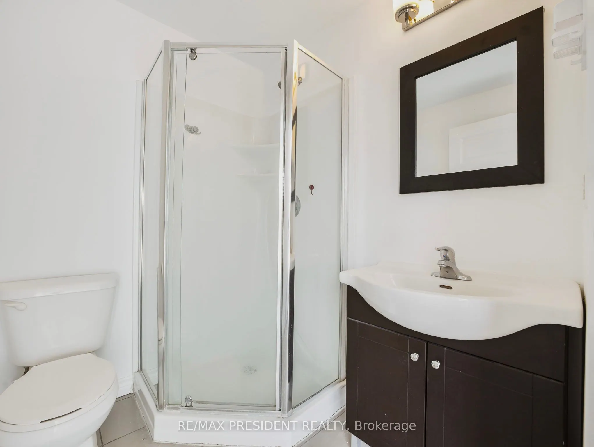 160 King Street N, #601