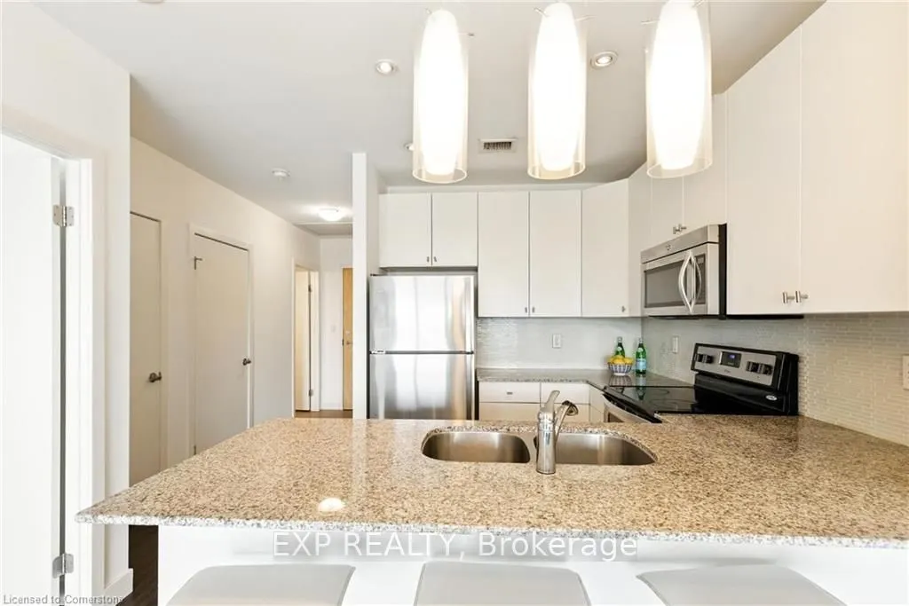 1 Victoria Street S, #1403