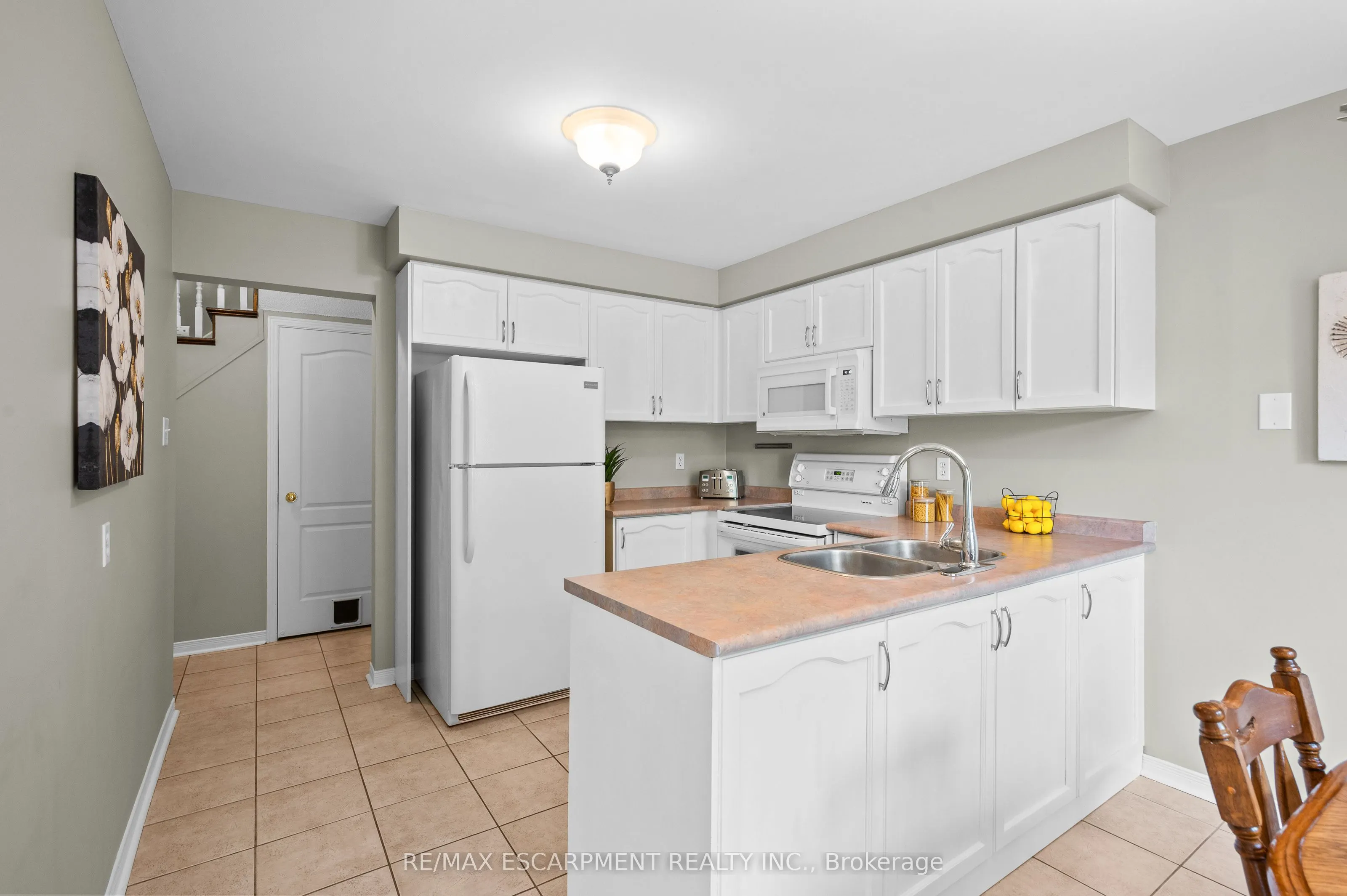 146 Rockhaven Lane