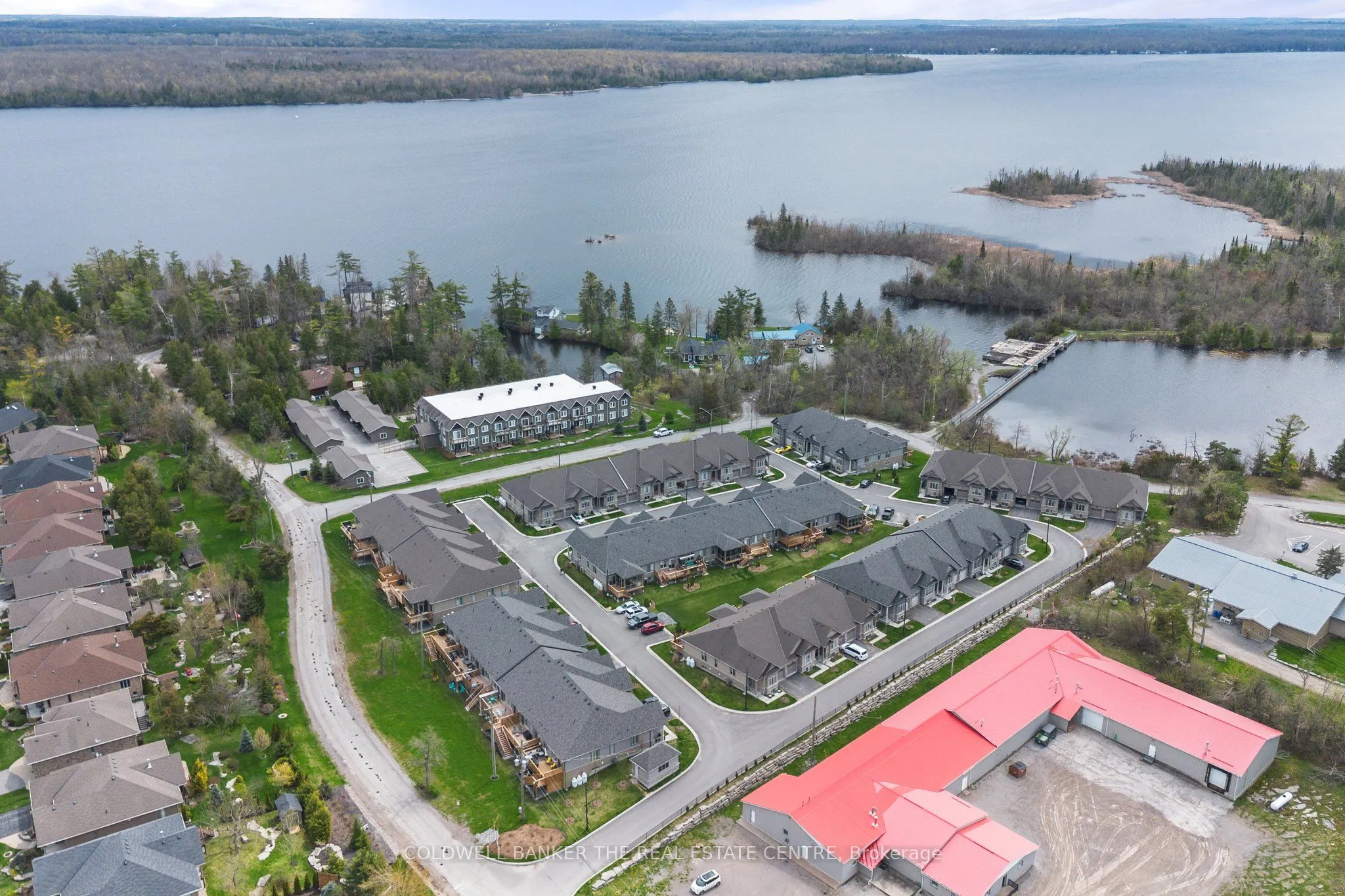 17 Lakewood Crescent S, #38
