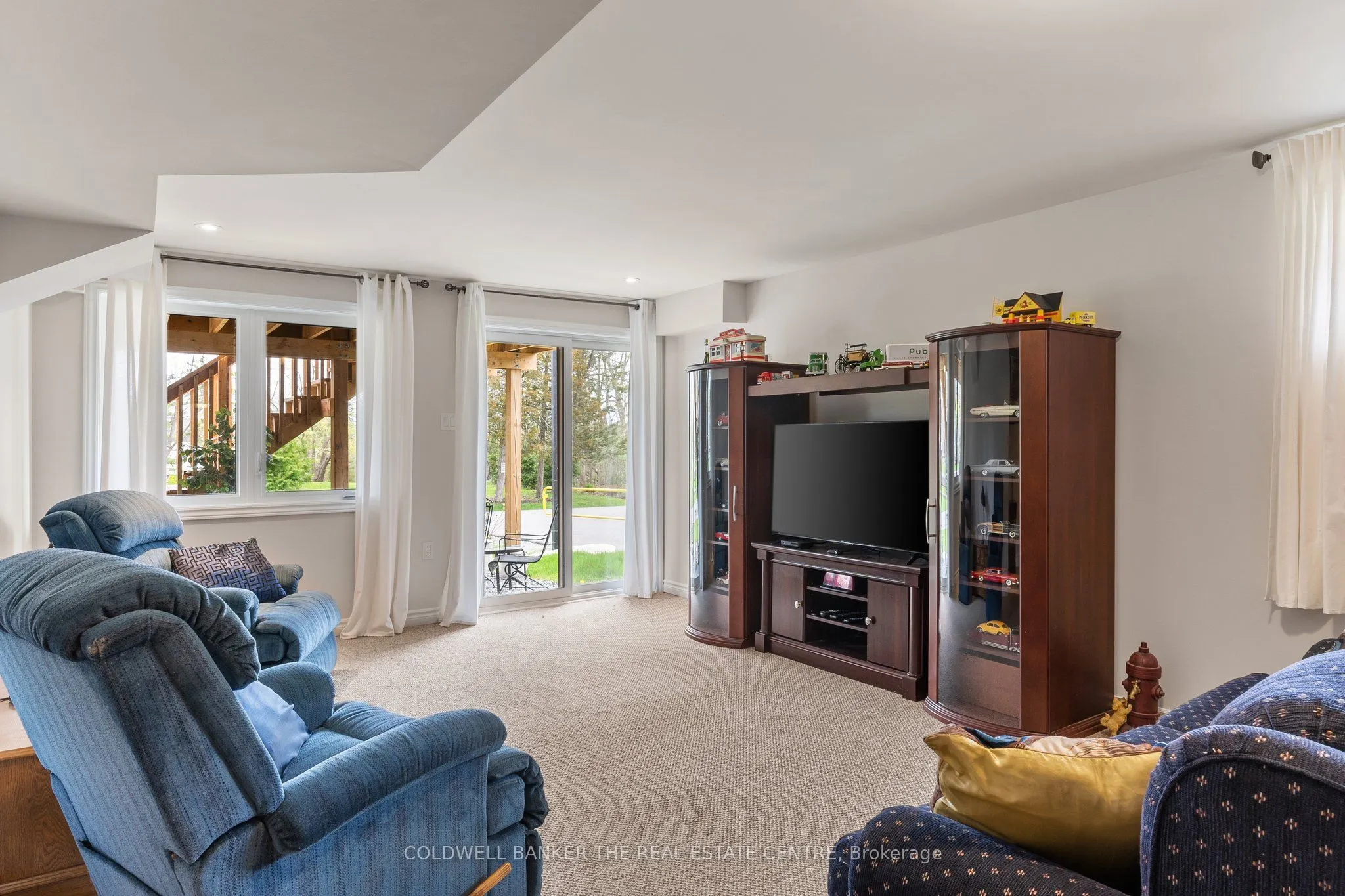 17 Lakewood Crescent S, #38