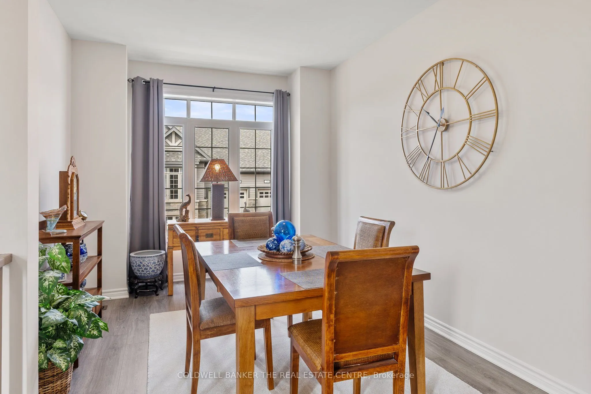 17 Lakewood Crescent S, #38