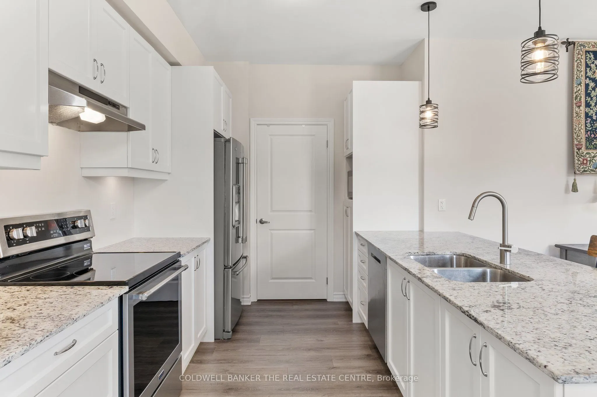 17 Lakewood Crescent S, #38