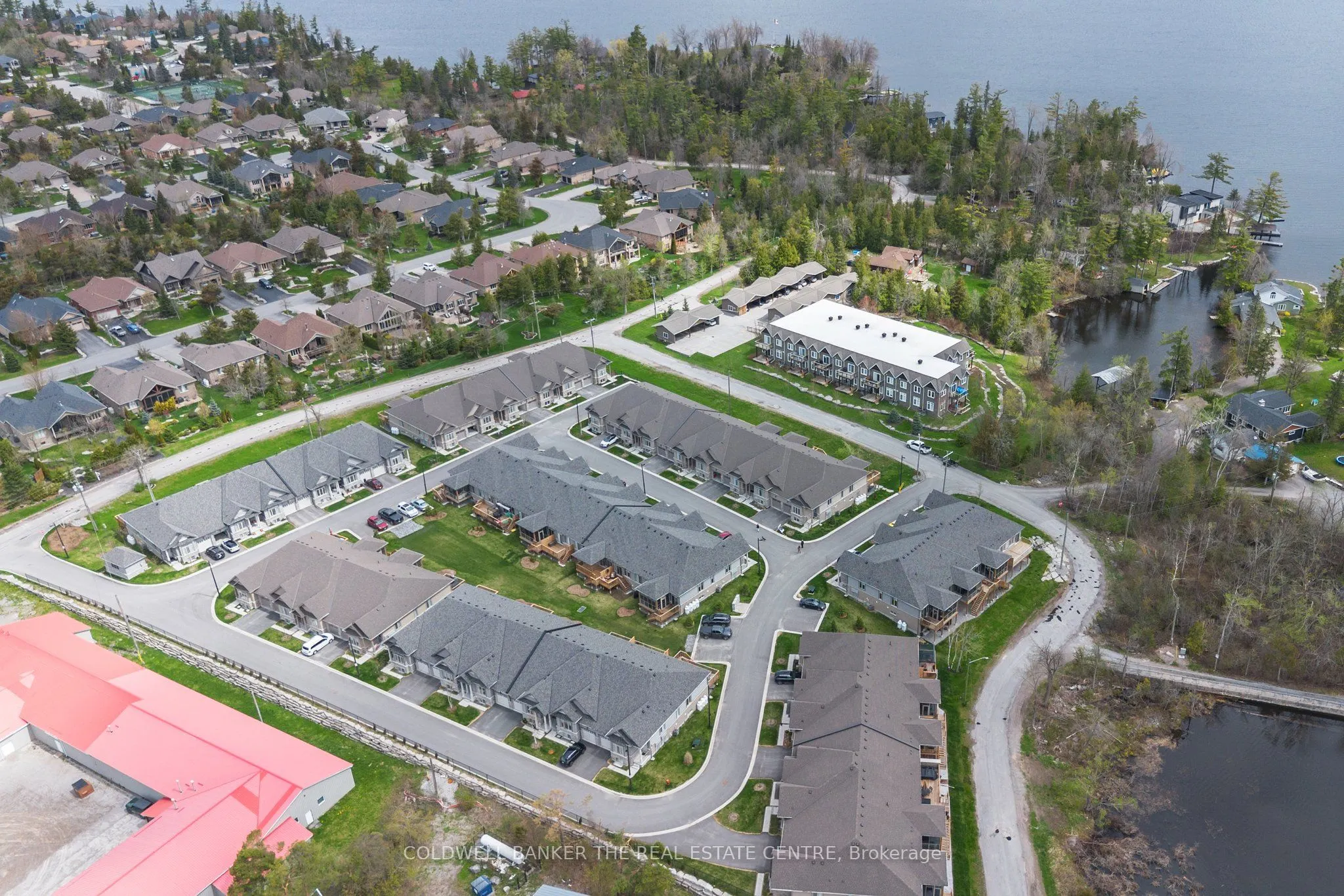 17 Lakewood Crescent S, #38