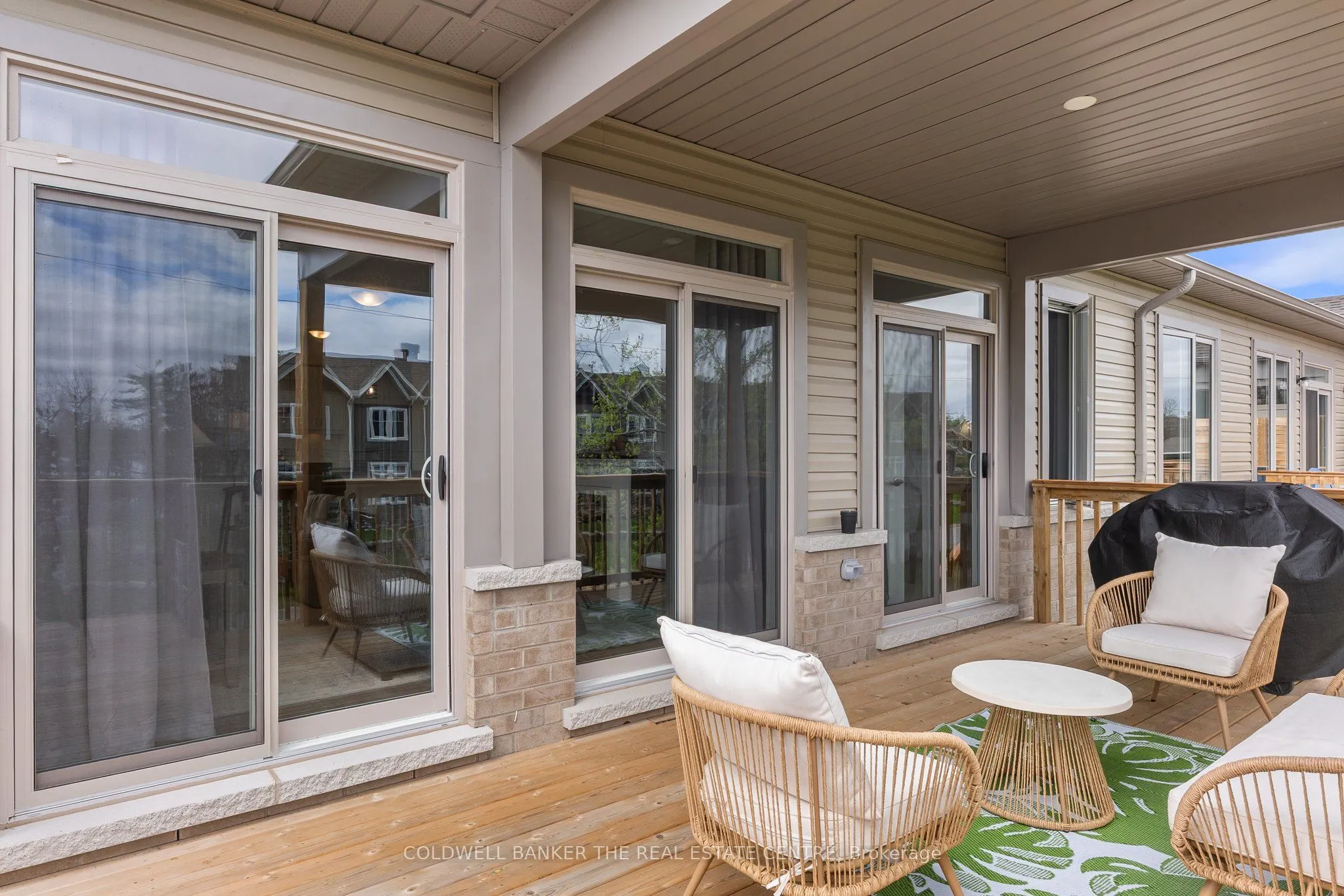 17 Lakewood Crescent S, #38