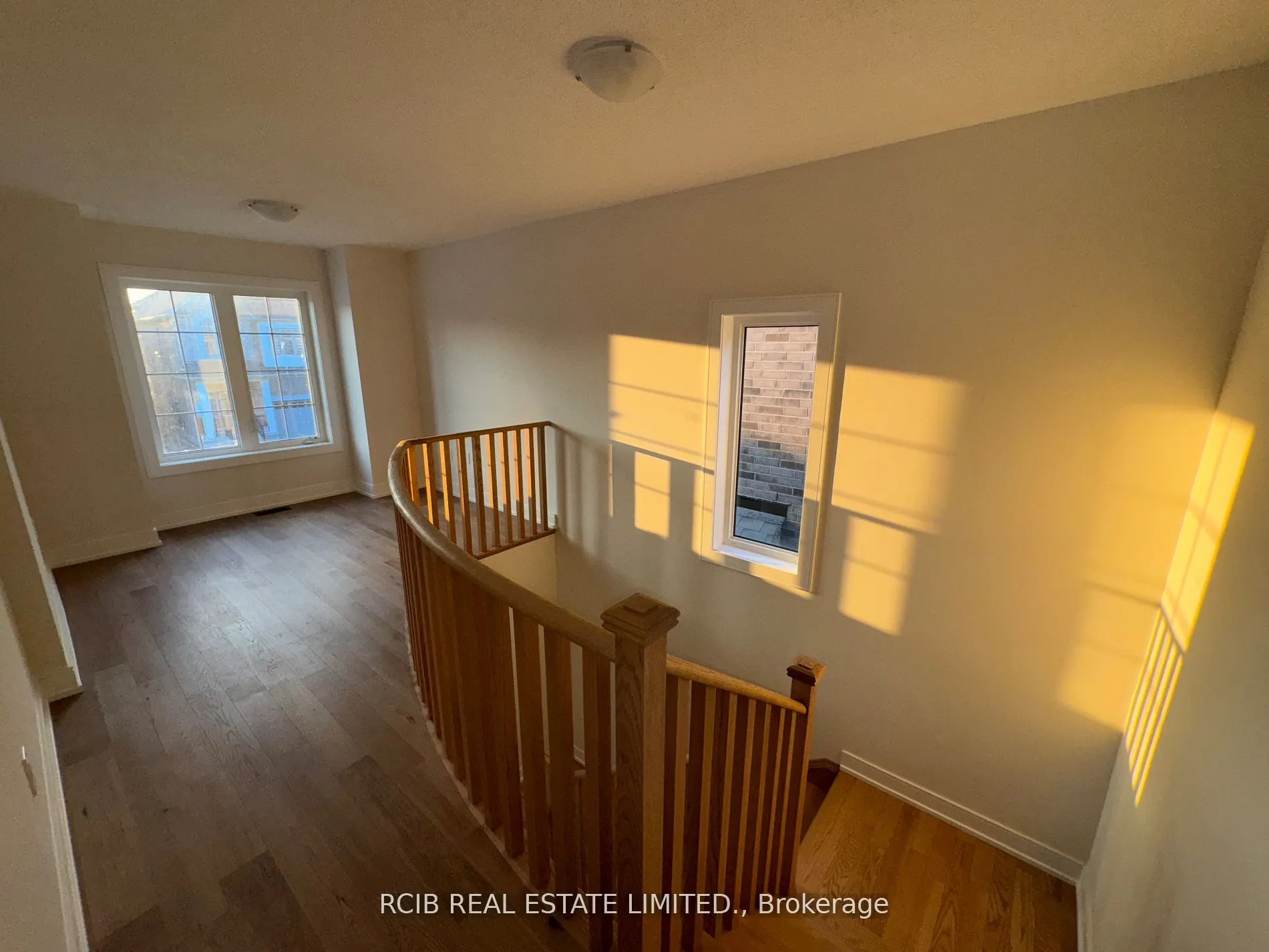 20 Stanley Leitch Drive
