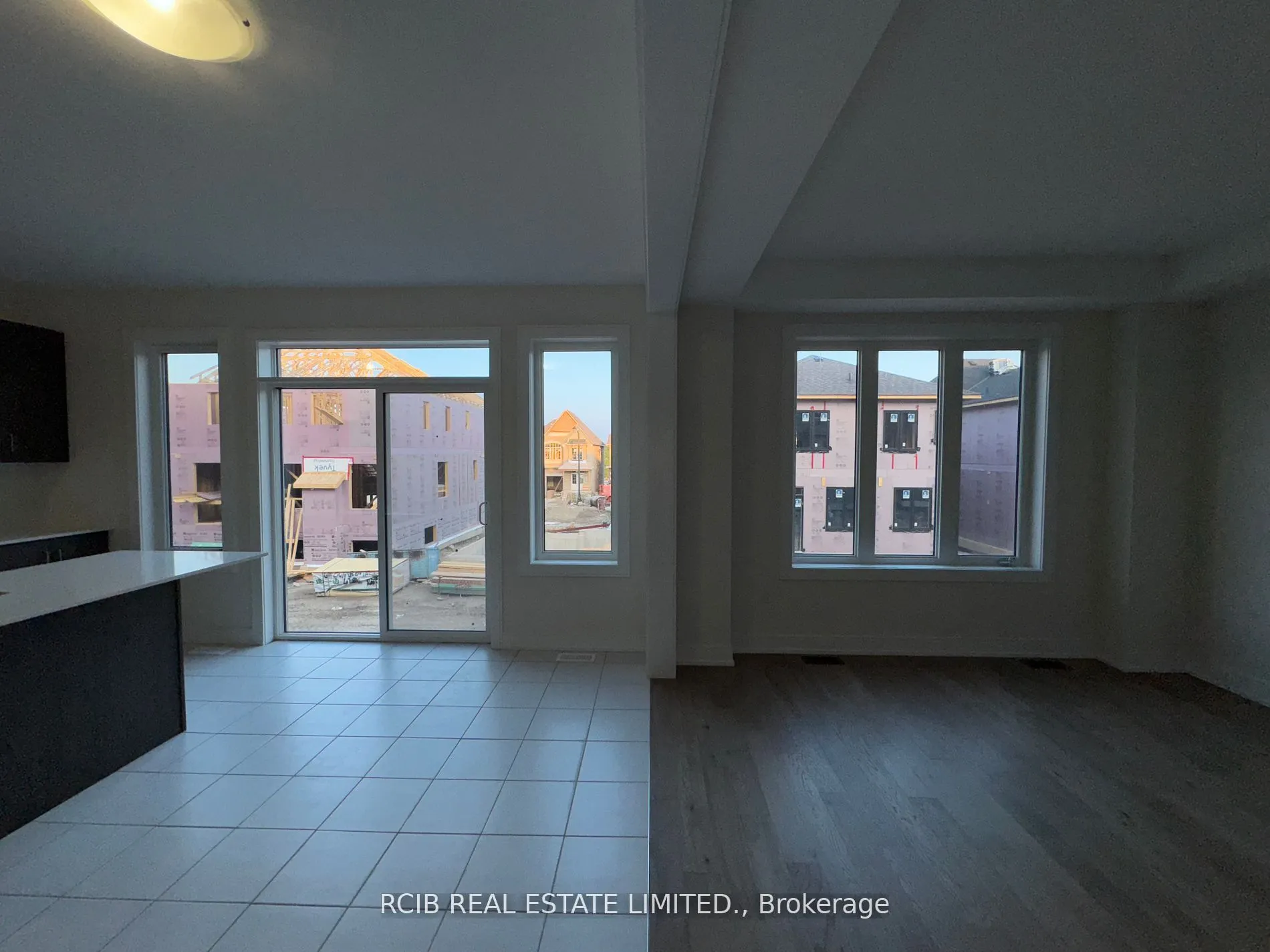 20 Stanley Leitch Drive