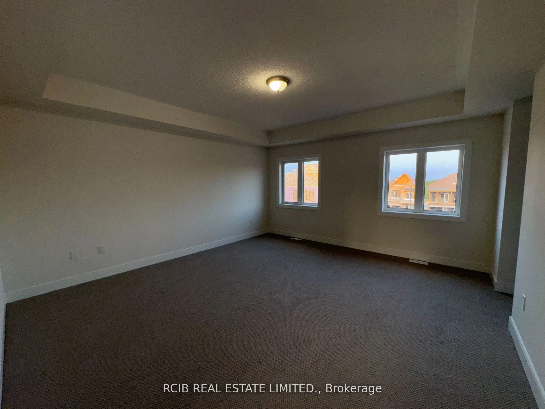 20 Stanley Leitch Drive