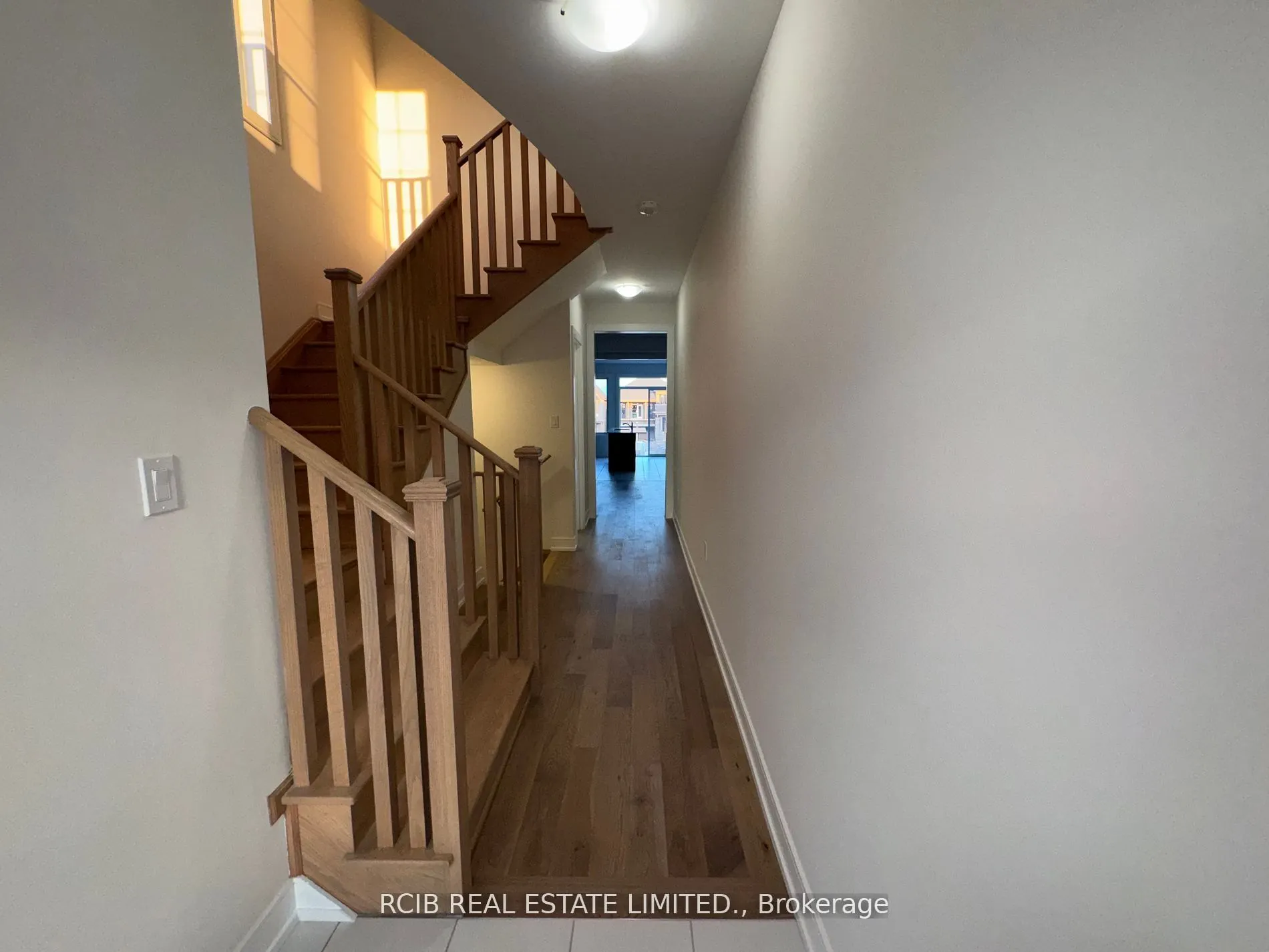 20 Stanley Leitch Drive
