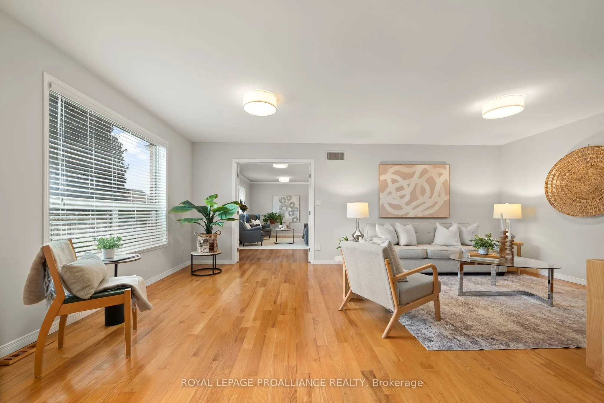 8 Linden Lane