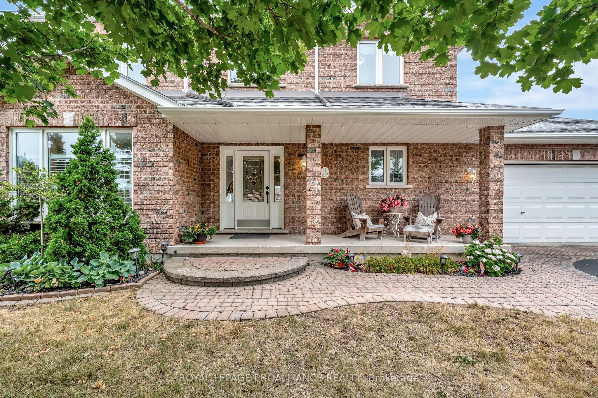 8 Linden Lane