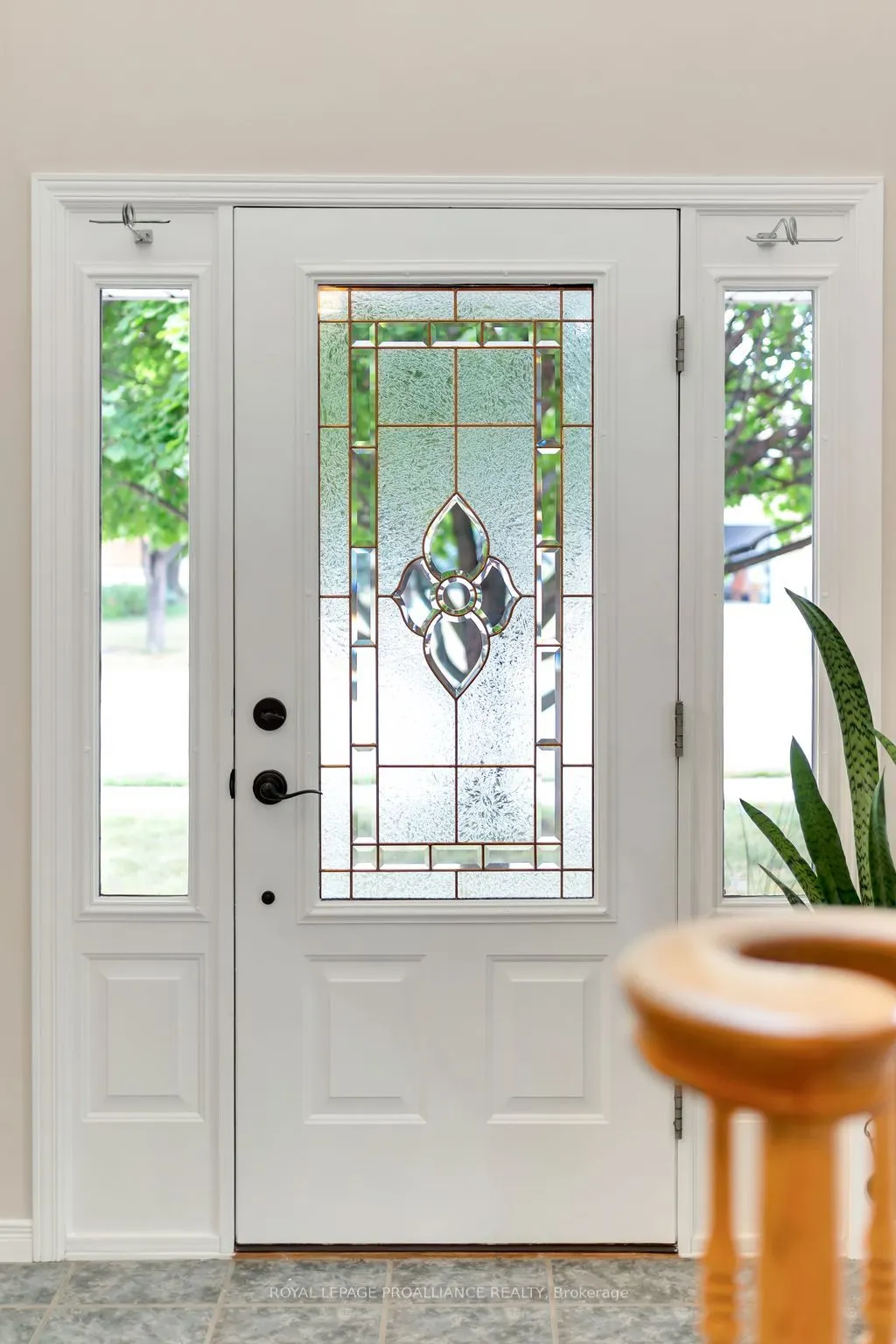 8 Linden Lane