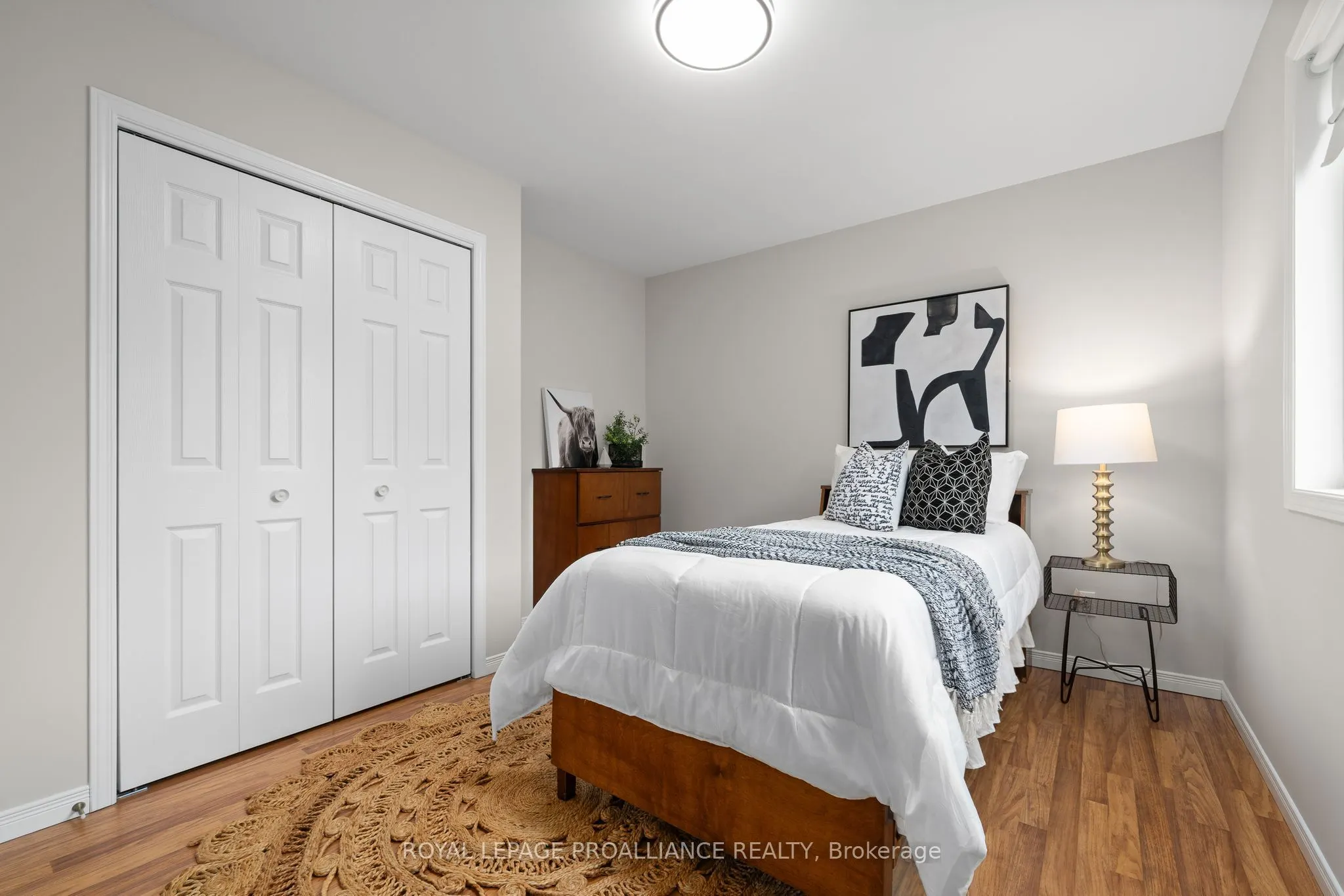 8 Linden Lane
