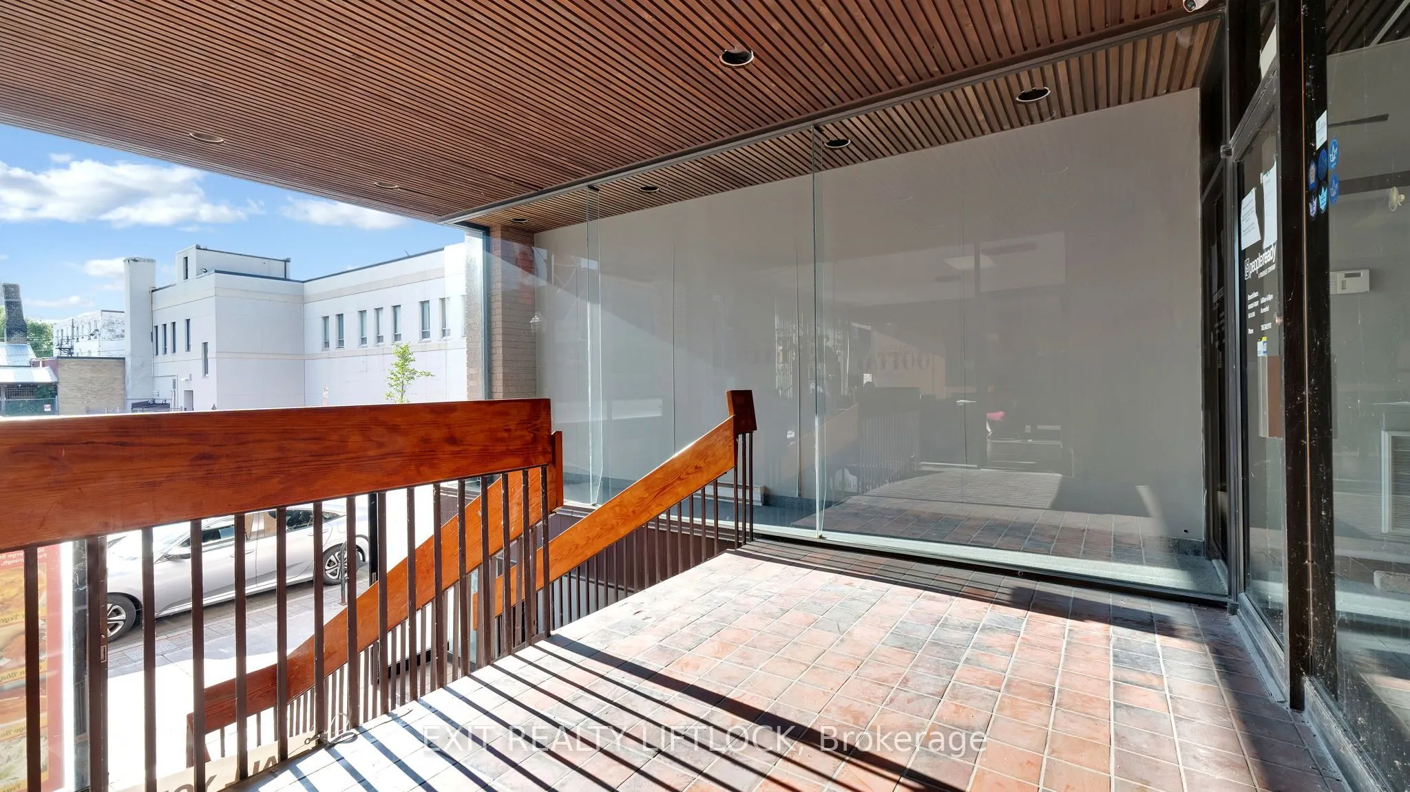 304-306 George Street N, #106