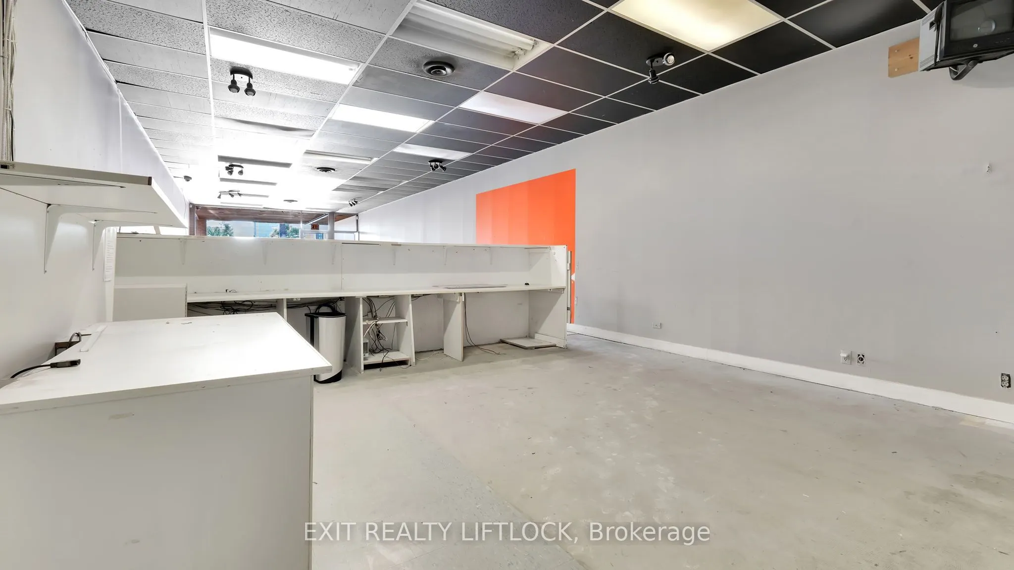 304-306 George Street N, #106