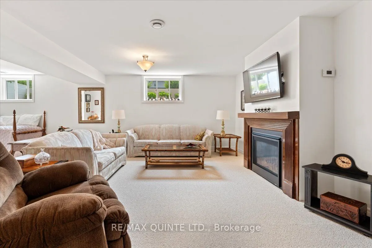 39 Downes Avenue, #16