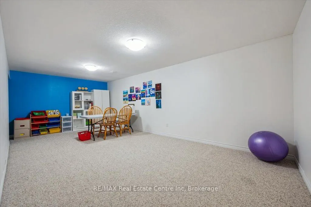 758 Willow Road