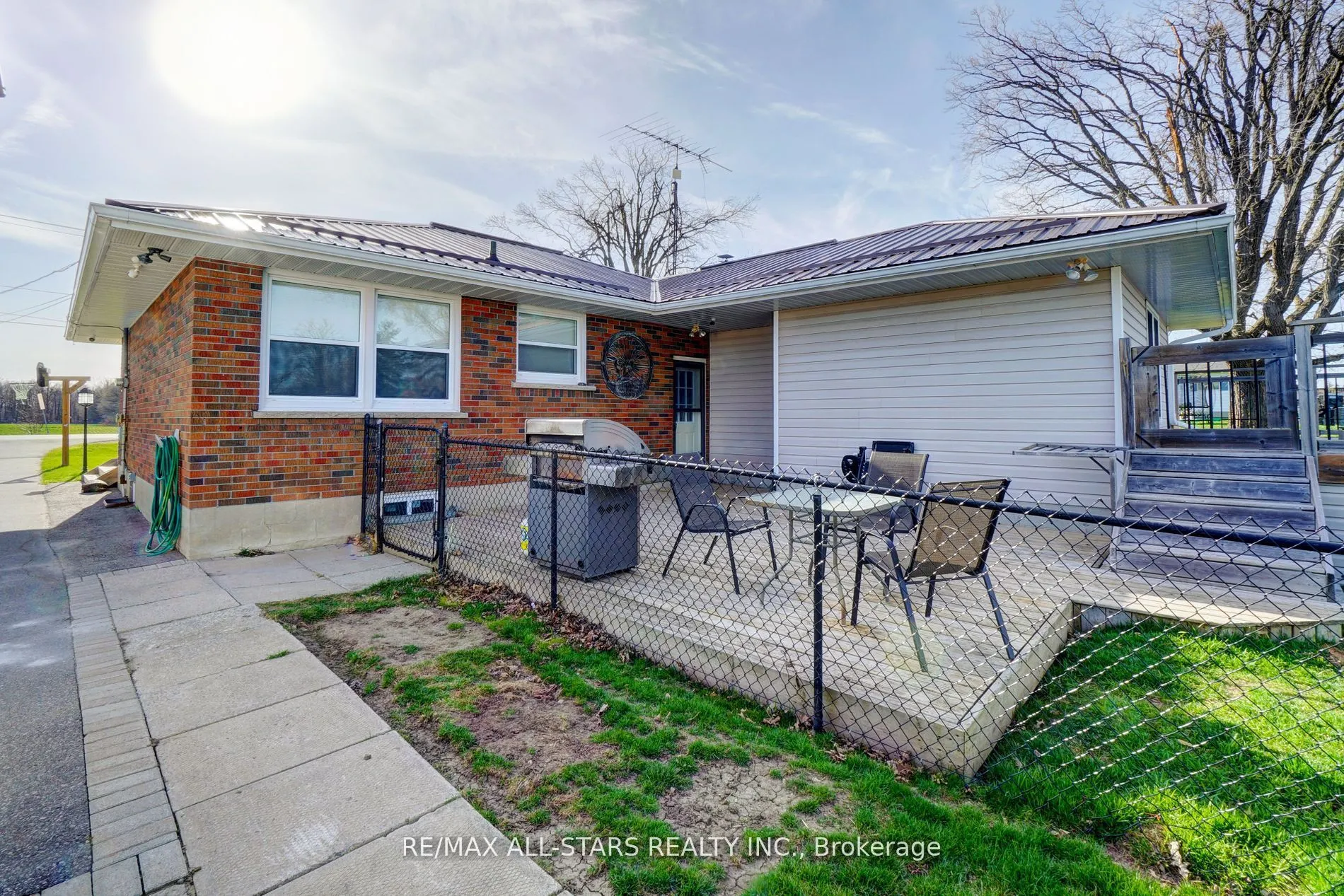 904 Eldon Road