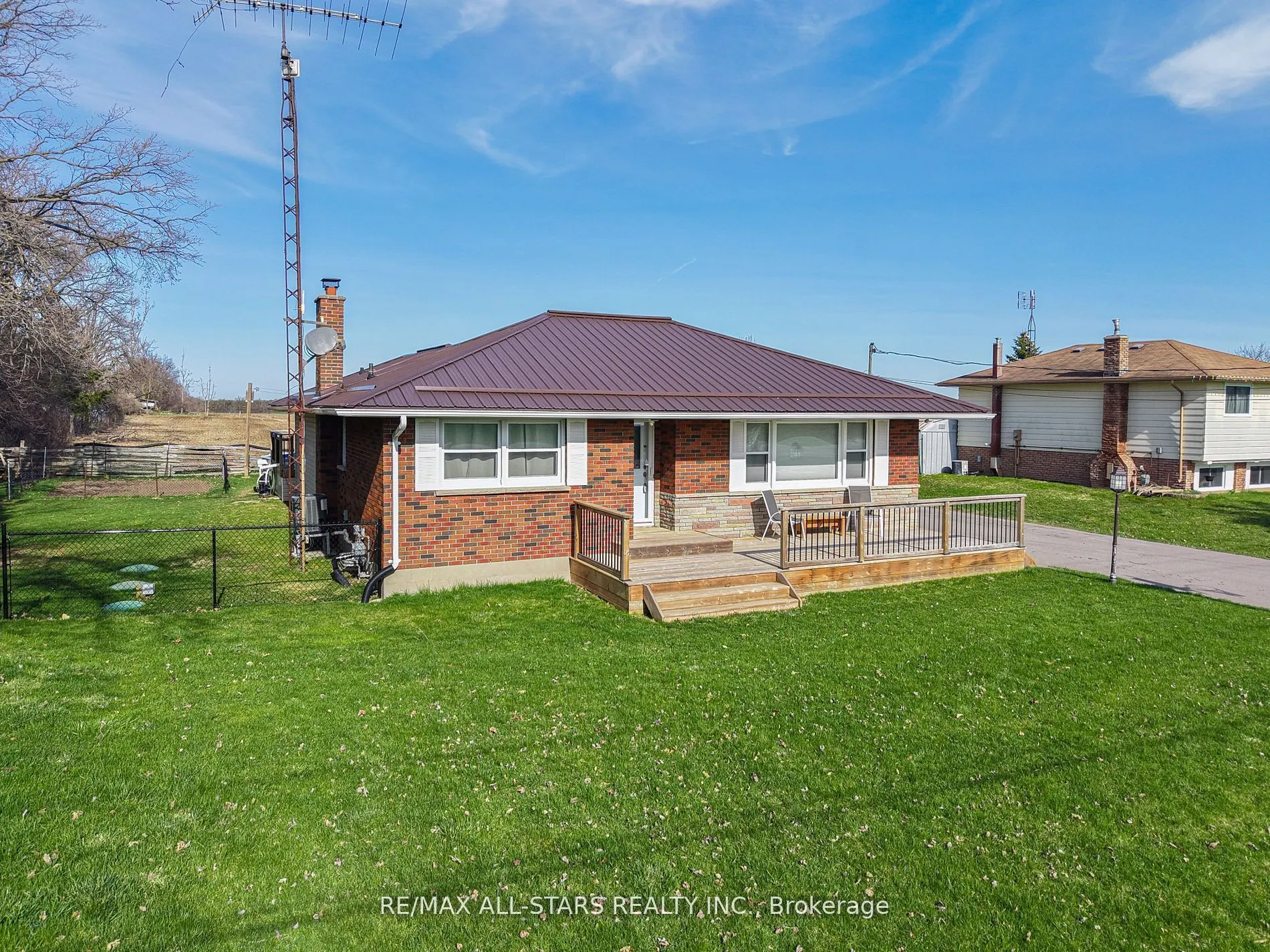 904 Eldon Road