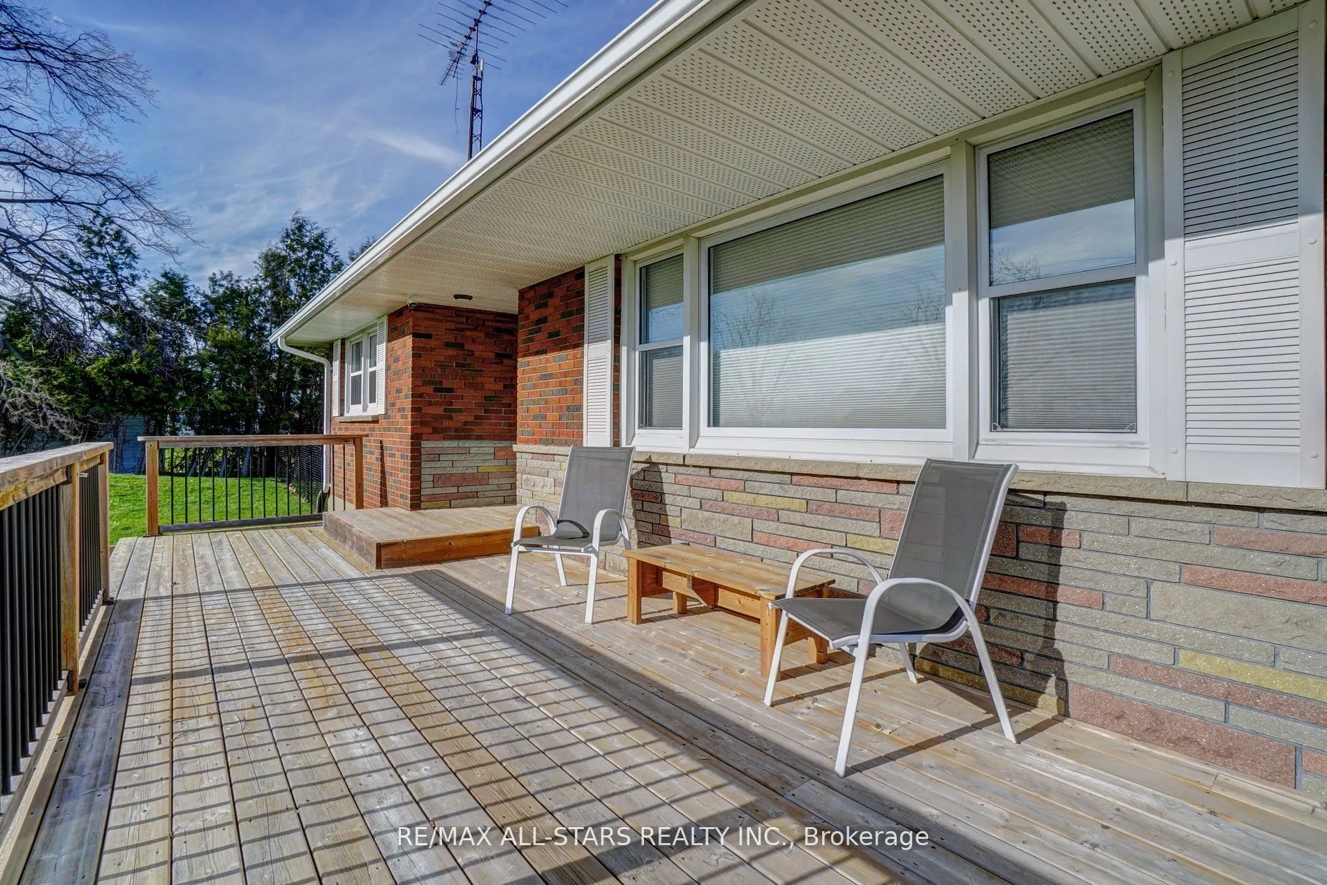 904 Eldon Road
