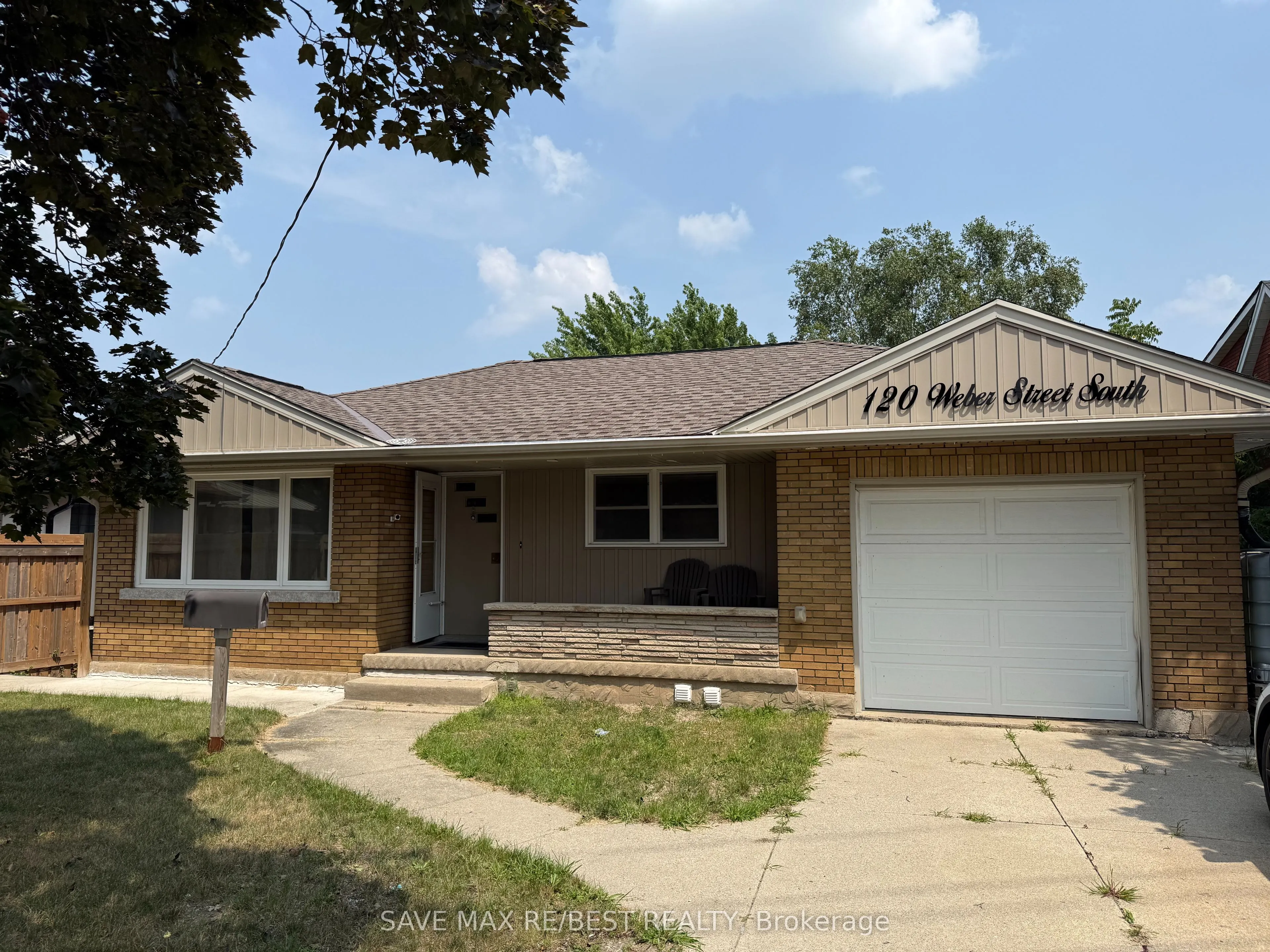 120 Weber Street S
