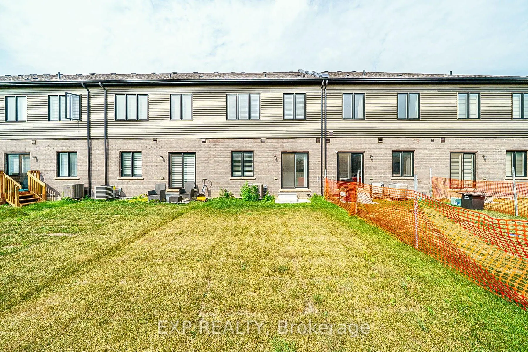 22 Dennis Avenue