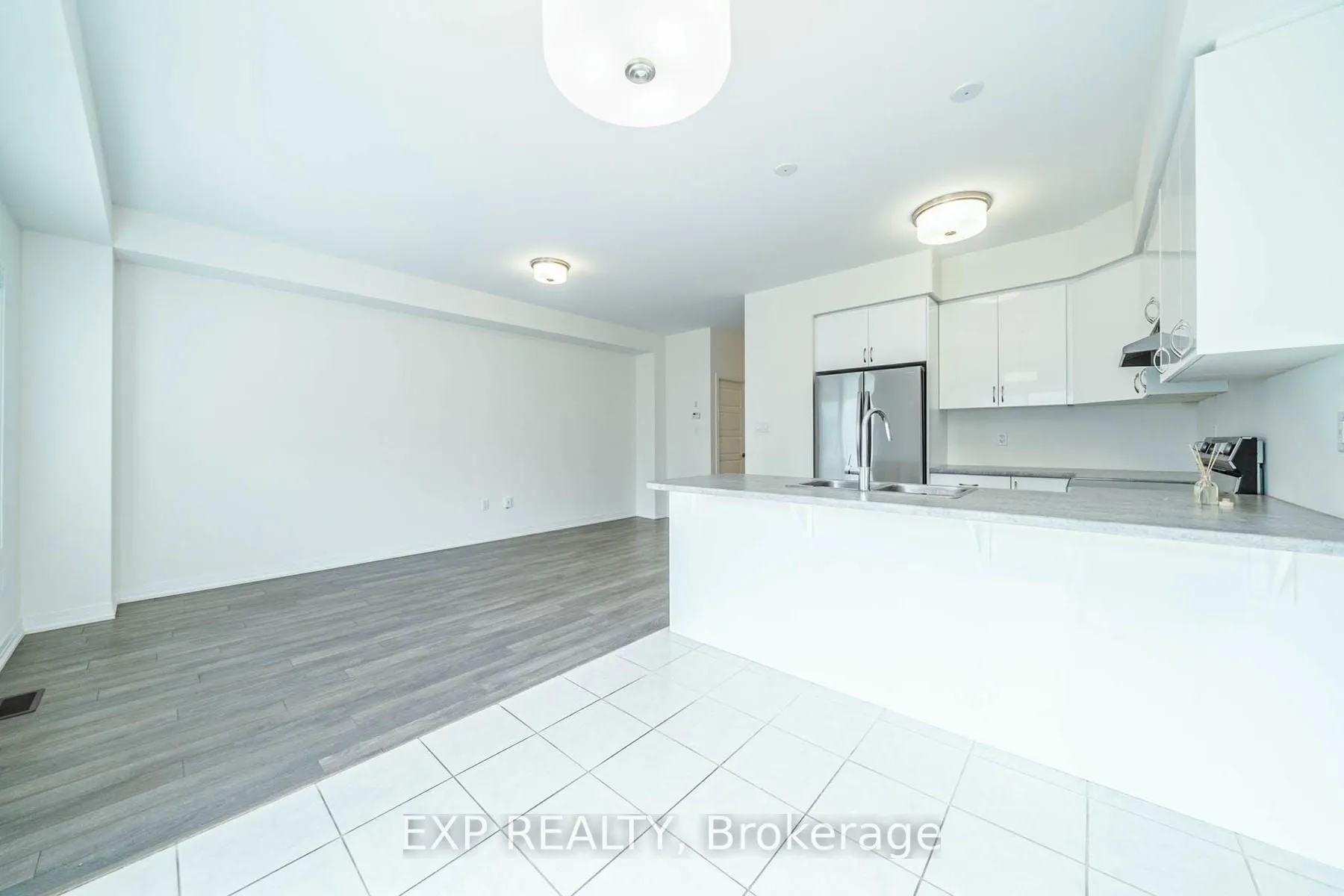 22 Dennis Avenue