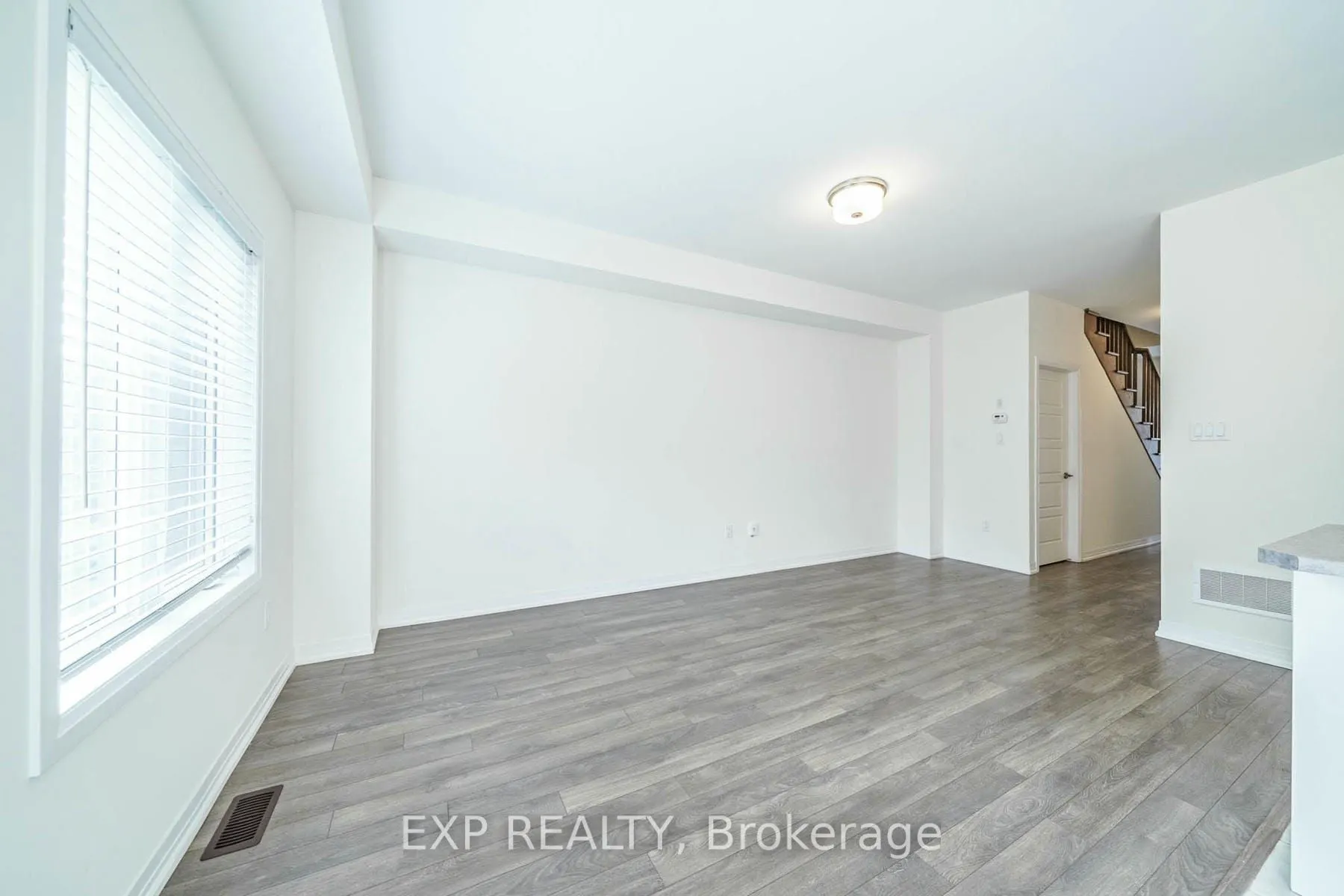 22 Dennis Avenue