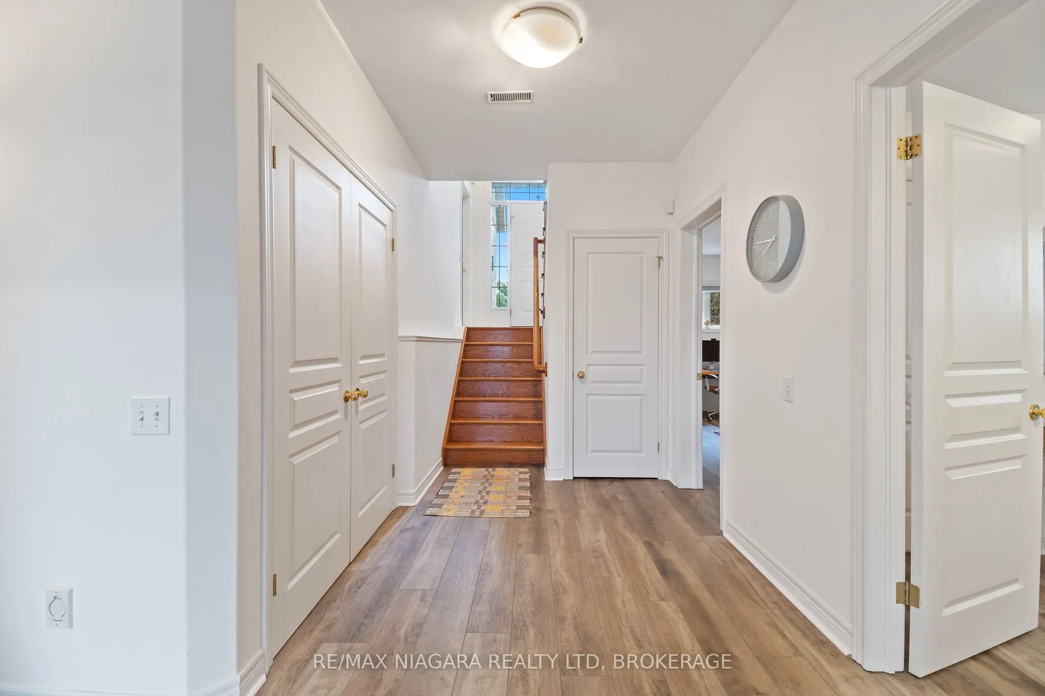 8311 VEGTER Court