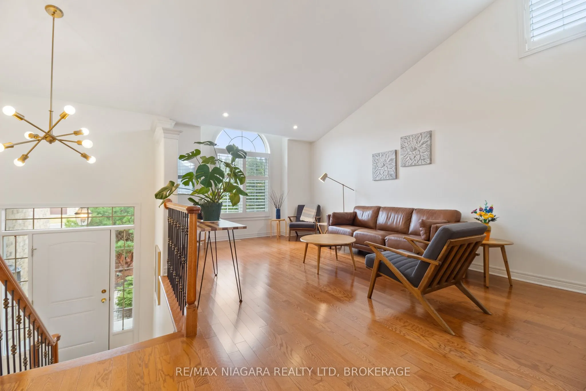 8311 VEGTER Court