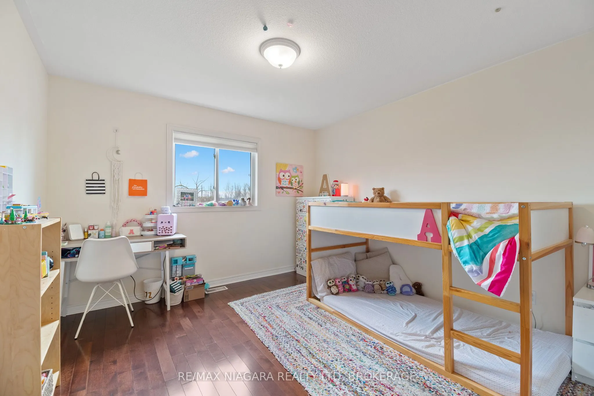 8311 VEGTER Court